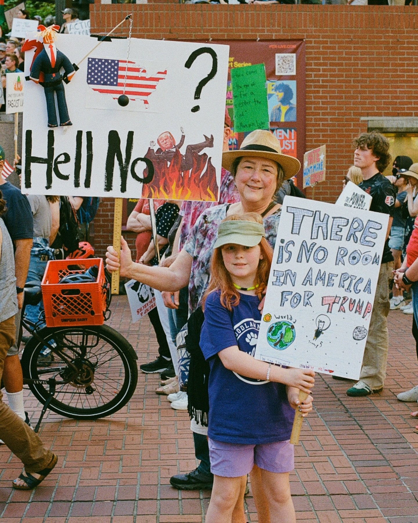 HELL NO! 
Portland, OR
35mm
05.01.25
&mdash;
@50501movement
