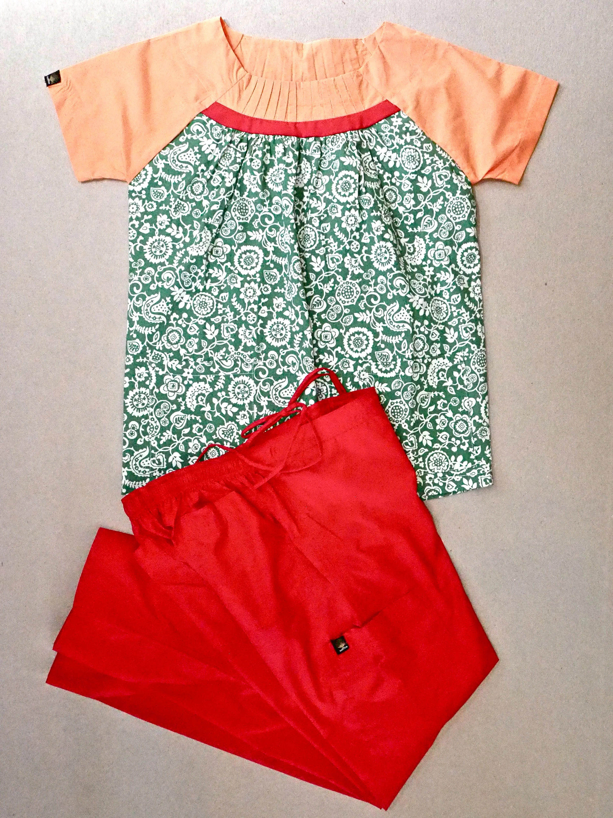 EPIC Cleopatra : Mango & Fresh Green Floral Paisley