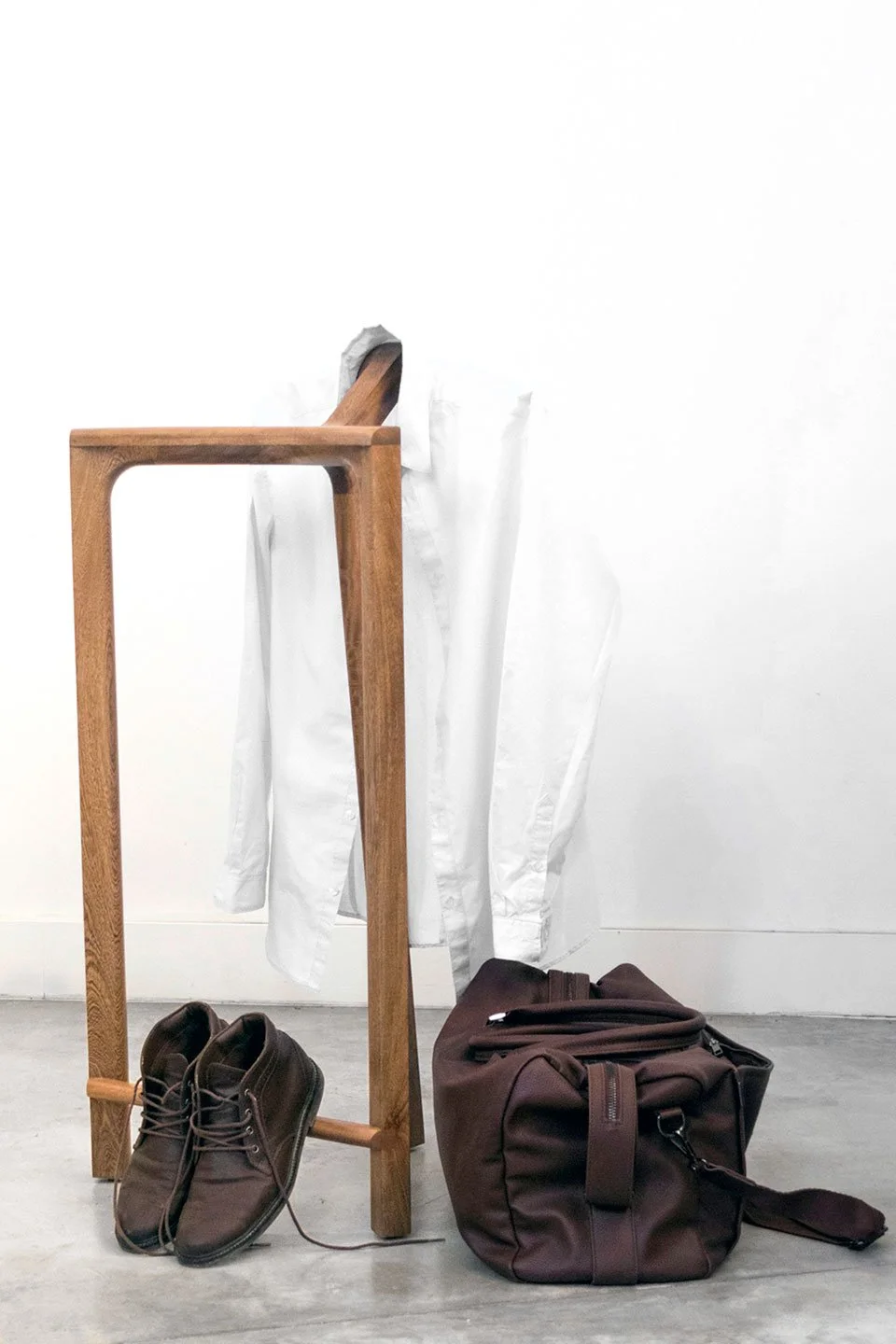 PEDROARTURO_IO-Collection_Valet-rack-4-1.jpg