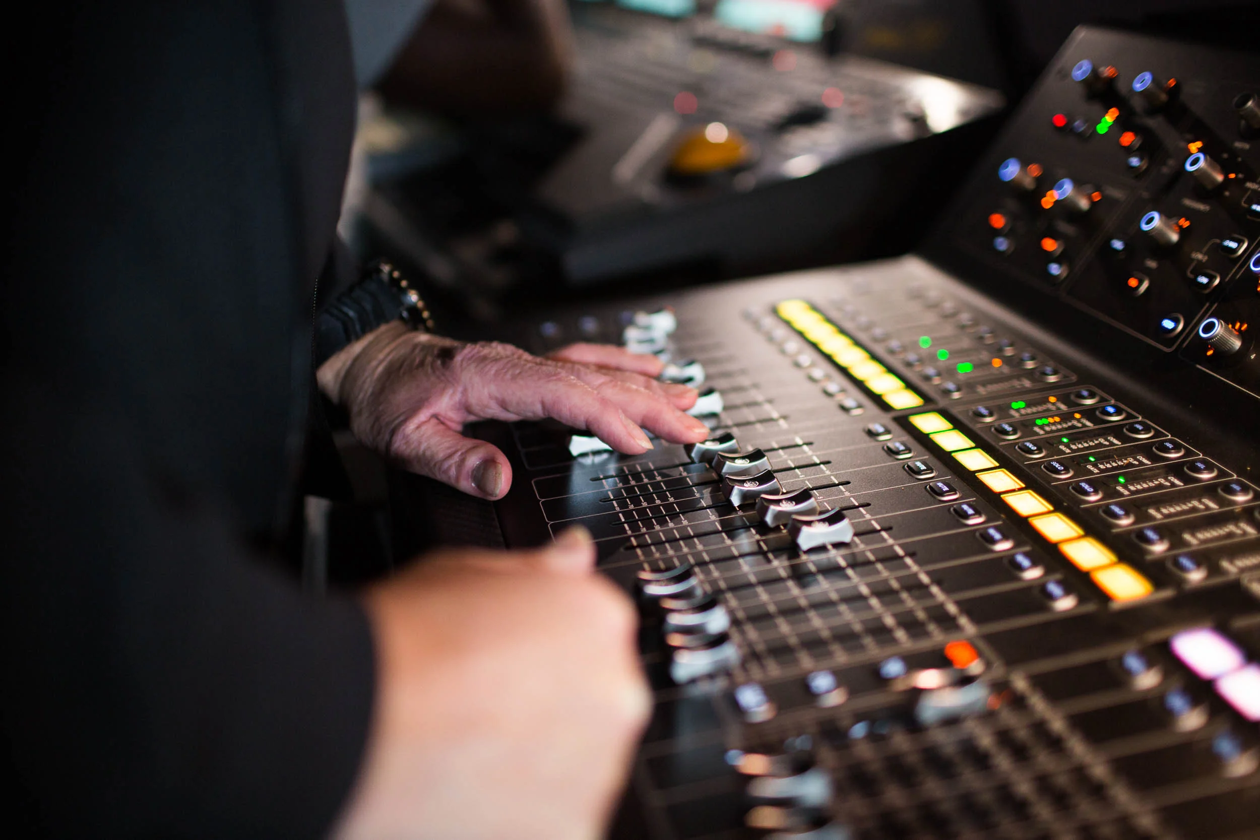 Producer and Engineer Rodney Mills mixes for country artist Winston Slade. Mills produced and engineered Lynyrd Skynyrd, 38 Special, Gregg Allman, and many more notable artist.