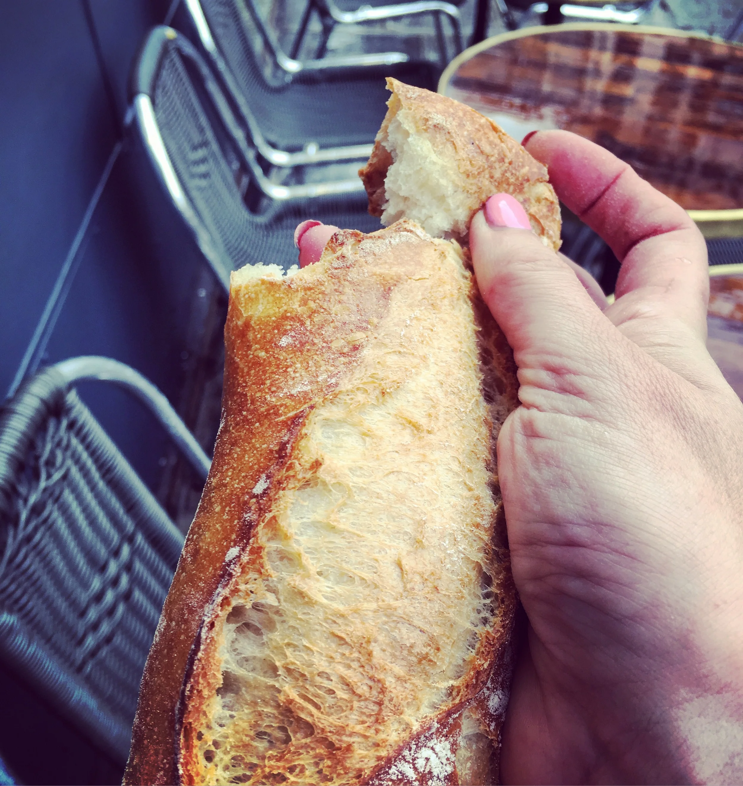 From the small chain " La Parisienne " 