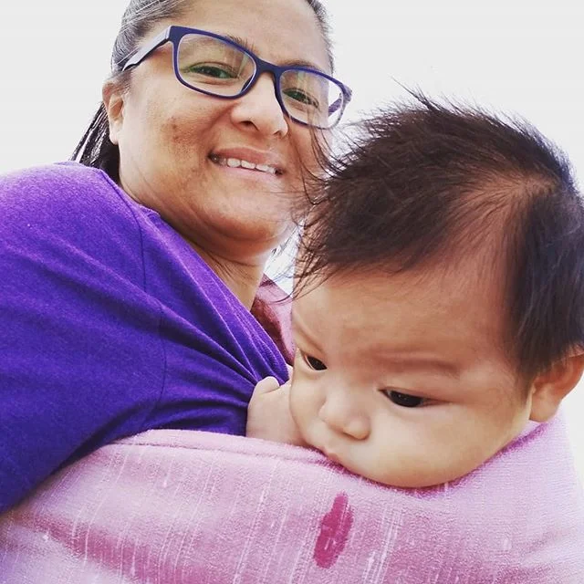 It is always such a joy to help out a friend and wear their baby while they get their rock star status on! Wearing @adventureswithephraim Lil E while his mama ran a busy event promoting @korucarrier @sdbeechnut and @sandiegocarries !

#KoruCarriesUs 