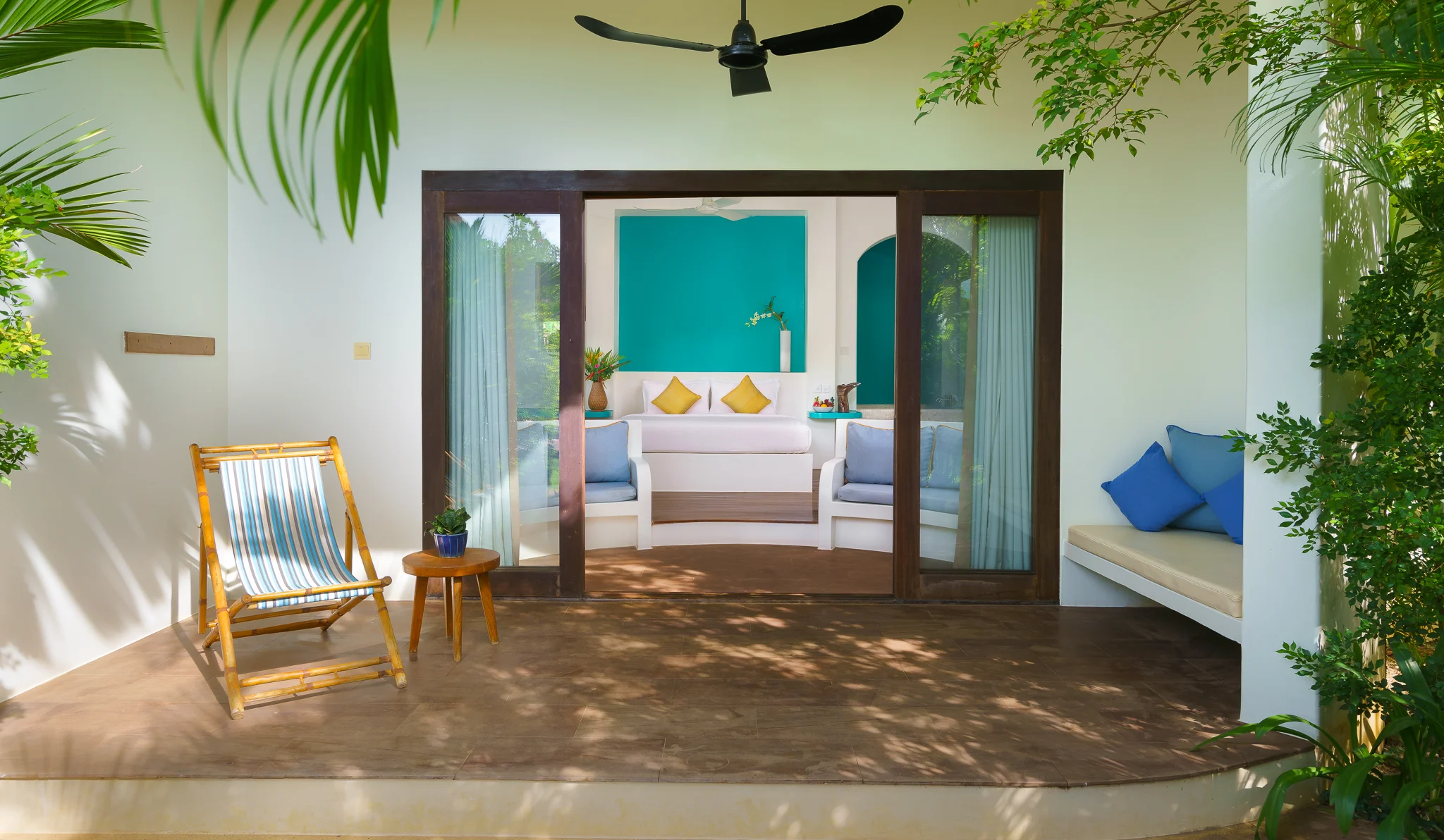 Navutu Dreams Low Res (14).jpg