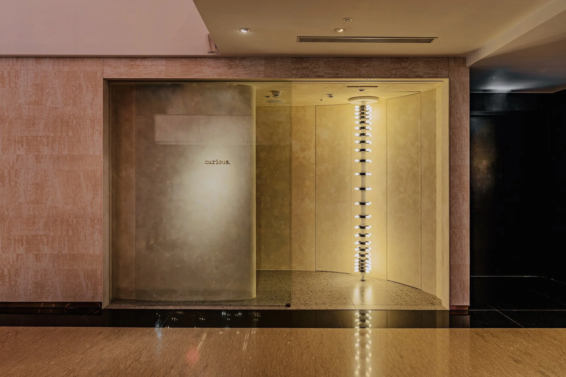 YAO CHUNG-HAN 姚仲涵                                                                   