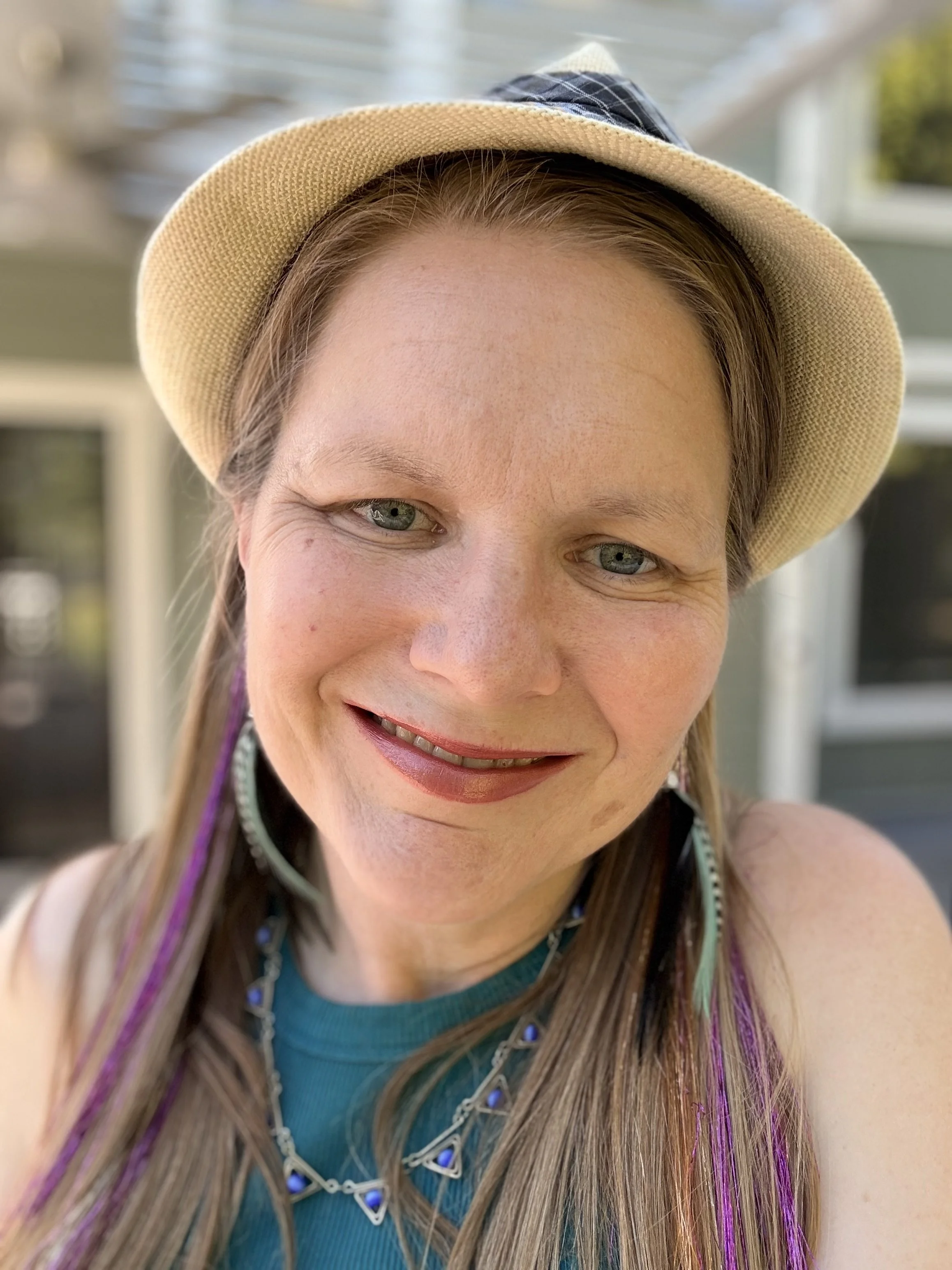 Colorado Springs welcomes child sleep expert, Lara Elfstrand “The Sleep Elf,” to the community