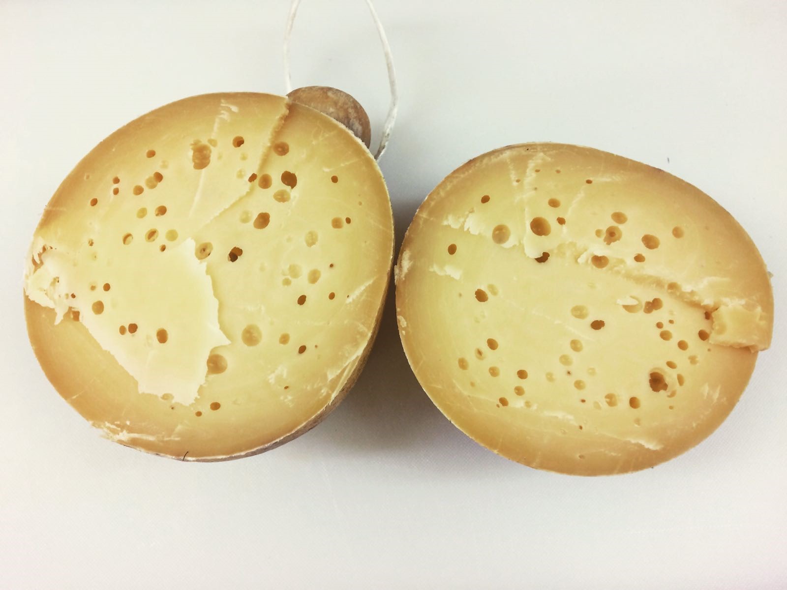 Caciocavallo - cheese on horseback