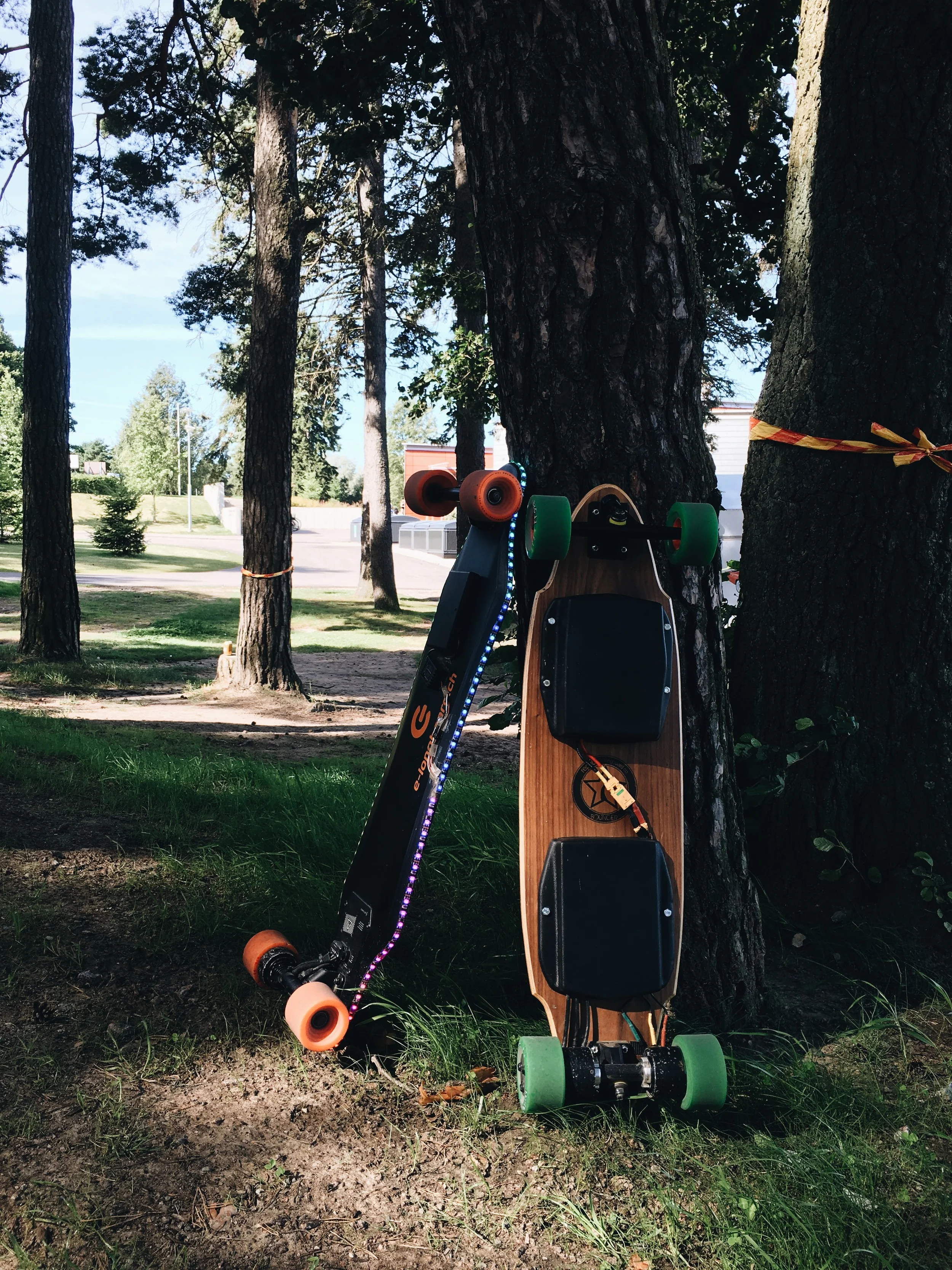 Stay board next to my dual hub speed demon 