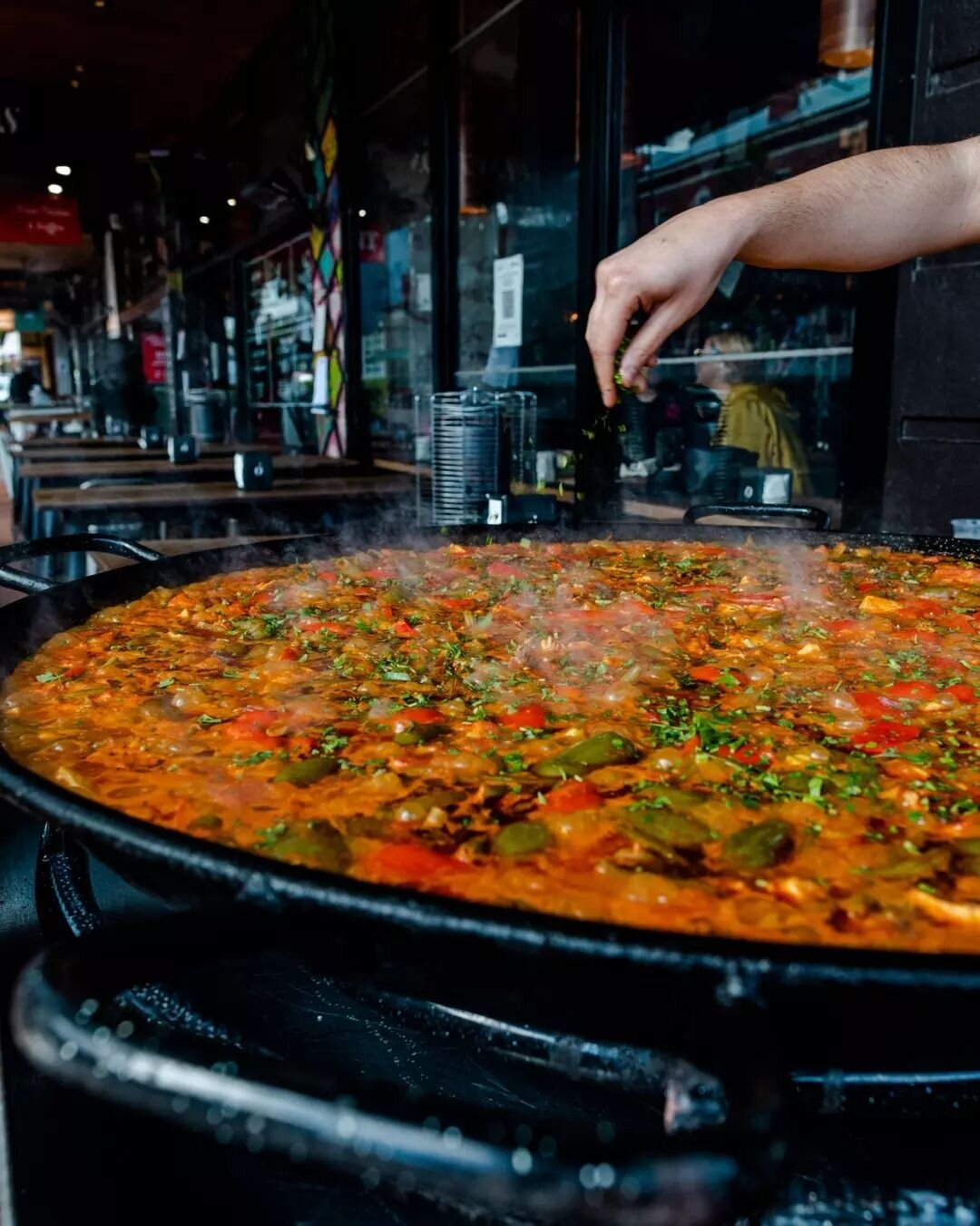 You know what time it is!&nbsp;🥘 

We'll be serving up our paella from 12pm tomorrow, for just $12 a pop. Available for dine in or takeaway.&nbsp;&nbsp;

#pinchosperth

#pertheats&nbsp;#urbanlistperth&nbsp;#urbanlistper&nbsp;#perthfoodies&nbsp;#pert