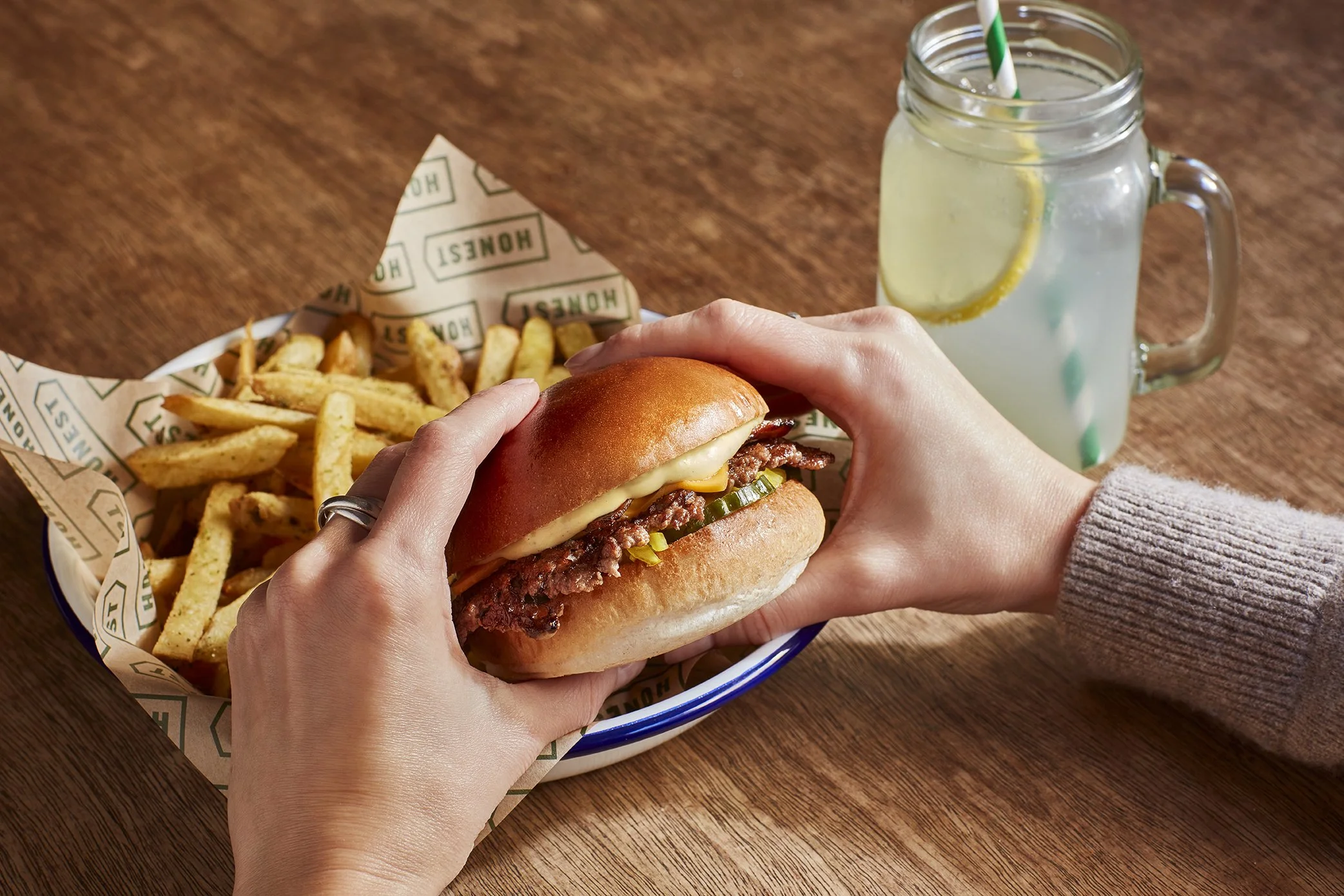 MEAL_DEAL_040_JPEG300.jpg