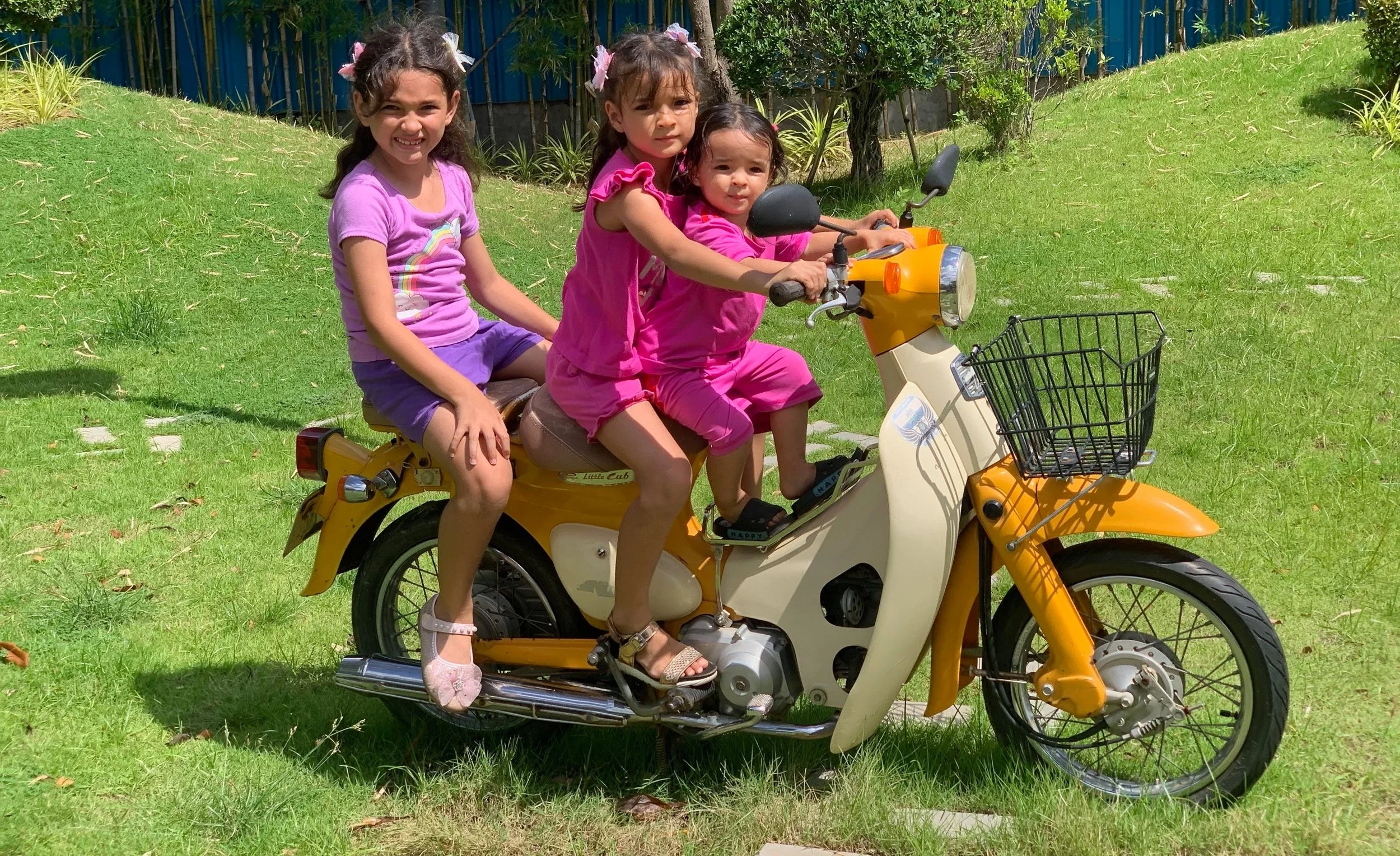 girls-on-moto.jpg