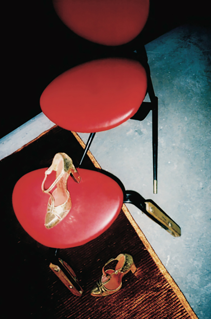 04 YSL Shoe on Mollino chair.jpg