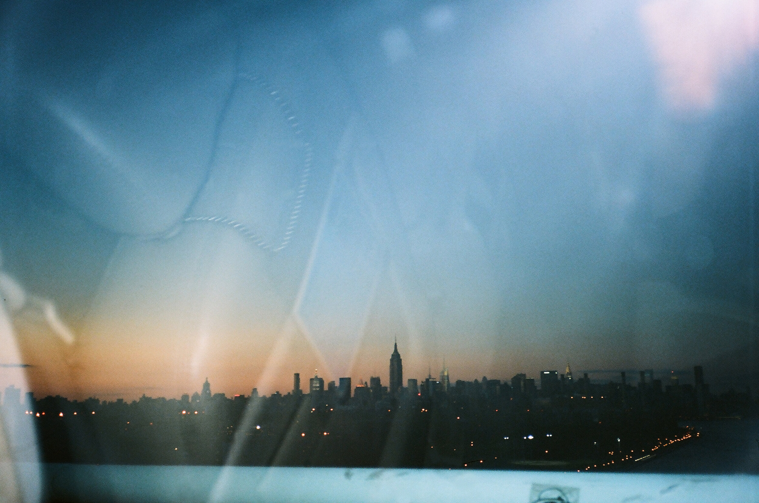 NYC skyline from train.jpg