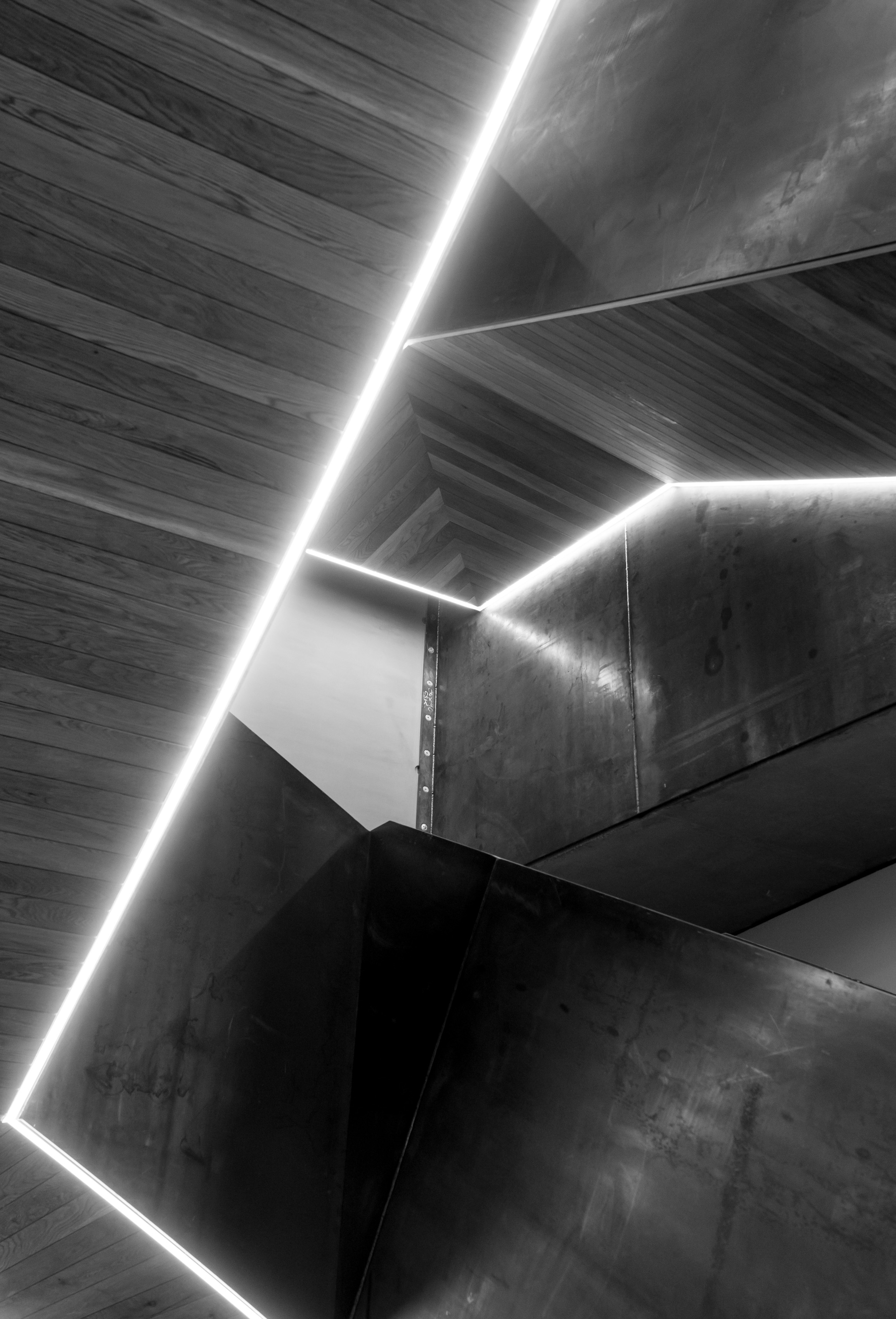  The new staircase in the refurbished Bartlett School of Architecture, 22 Gordon Street. London by Hawkins/Brown Architects 