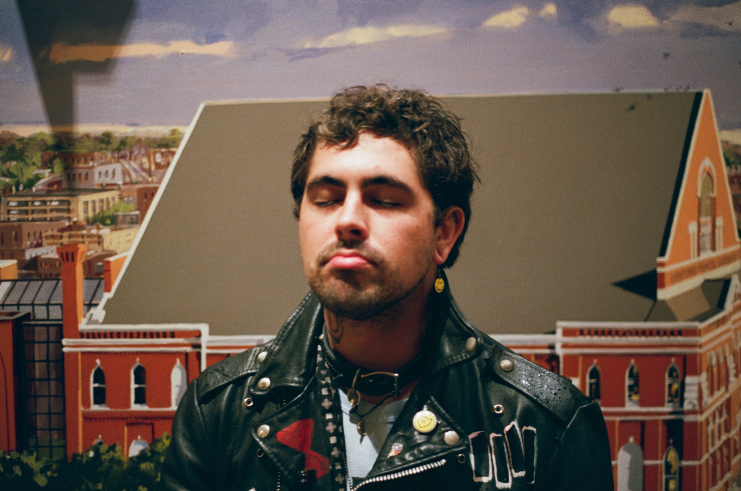 \ SMELLY / Jason Yarger of HUNNY on The Flood U.S. Tour so far Ryman Auditorium – Nashville – 9/25/15