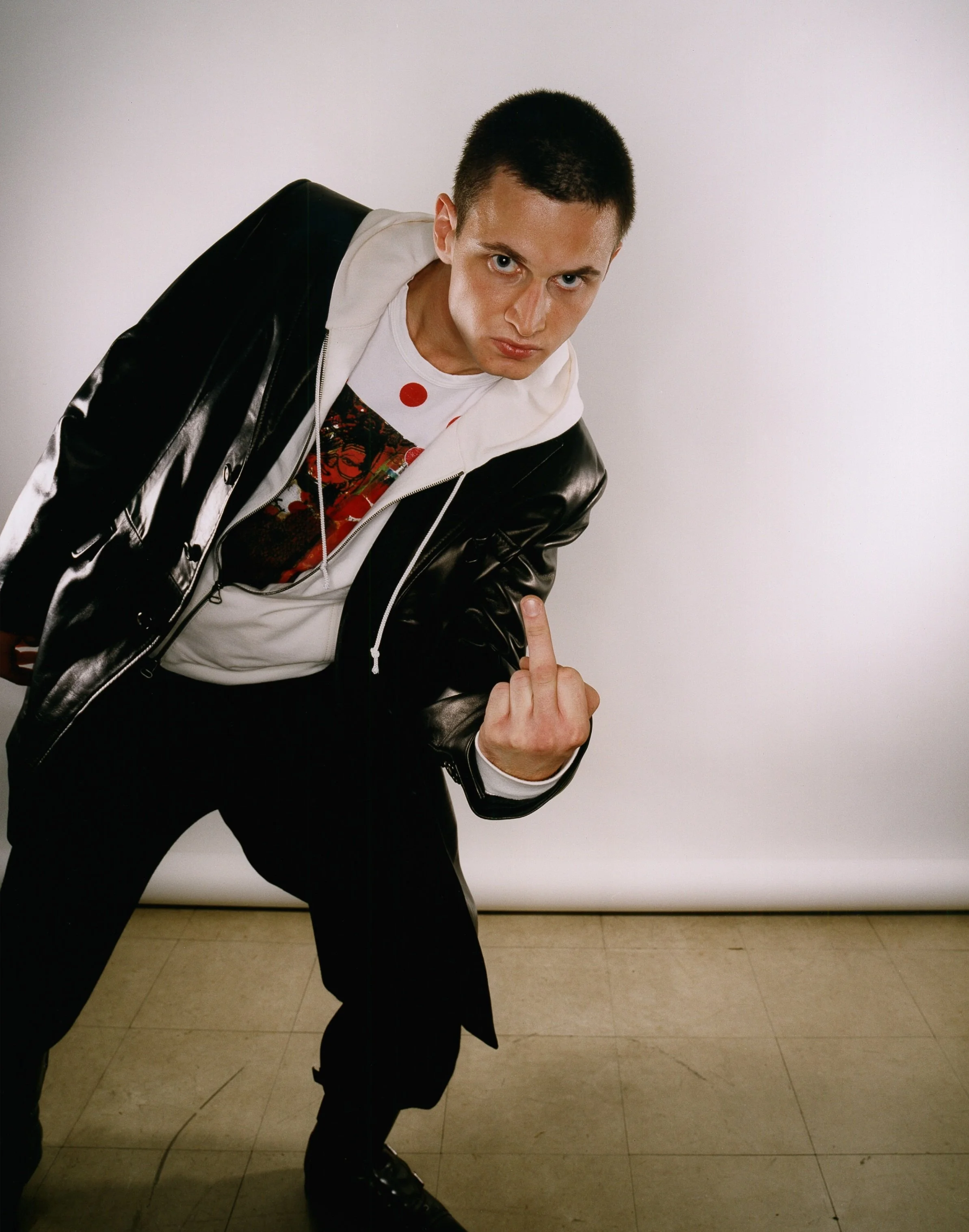  Men’s Fashion Magazine 