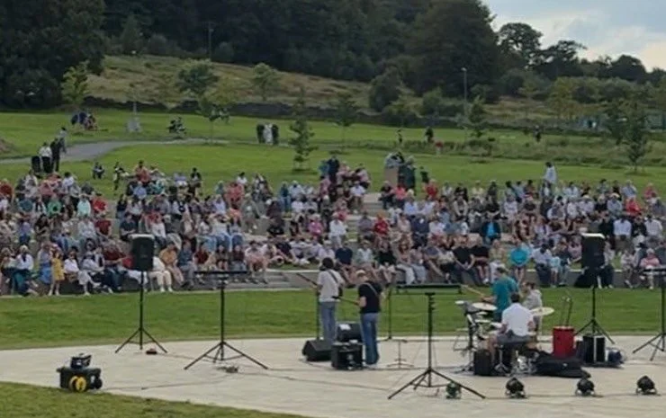 Some pics from Sunday’s showcase in Cleveragh Park.
Amazing atmosphere and hopefully the start of something great.
Our young musicians were fantastic and thanks as always to @edleepics and @steve_kohlmann_drummer for making us all sound better.