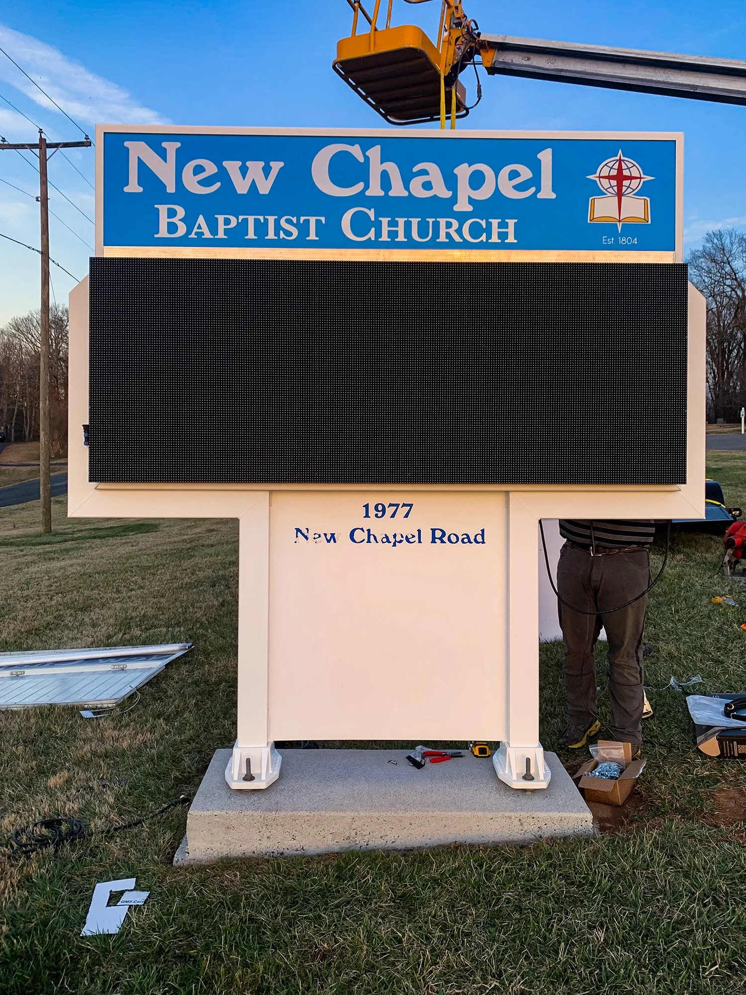 Digital Signs — SouthEastern Sign Company Call Today For Billboard