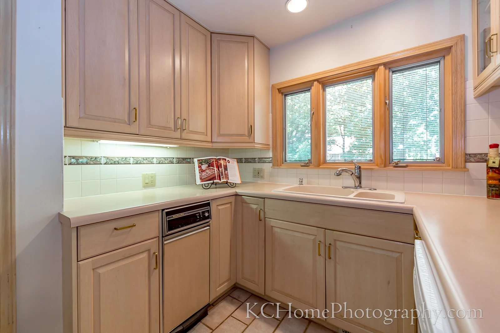 12906 W 77th Terr - KCHP-119.JPG