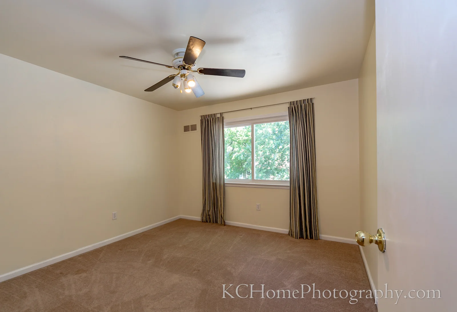 12906 W 77th Terr - KCHP-140.JPG