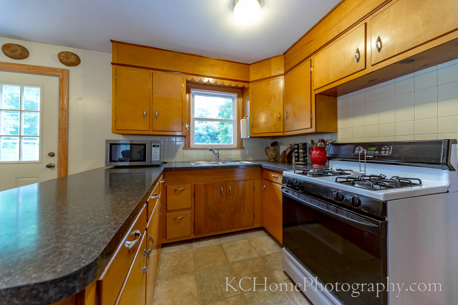 6628 Oak Dr - KCHP-111.JPG