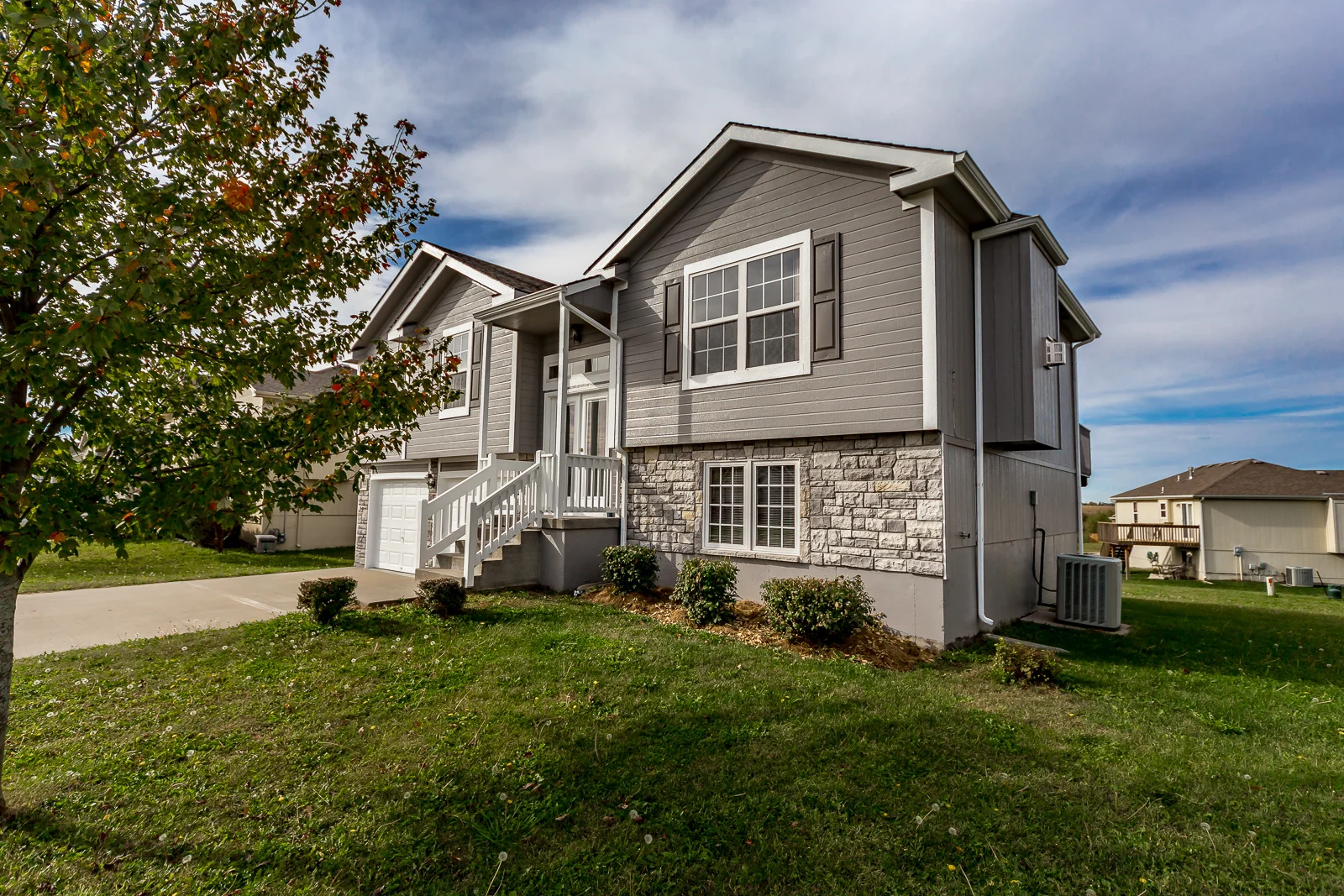 504 Fall Creek Dr - Web-104.JPG