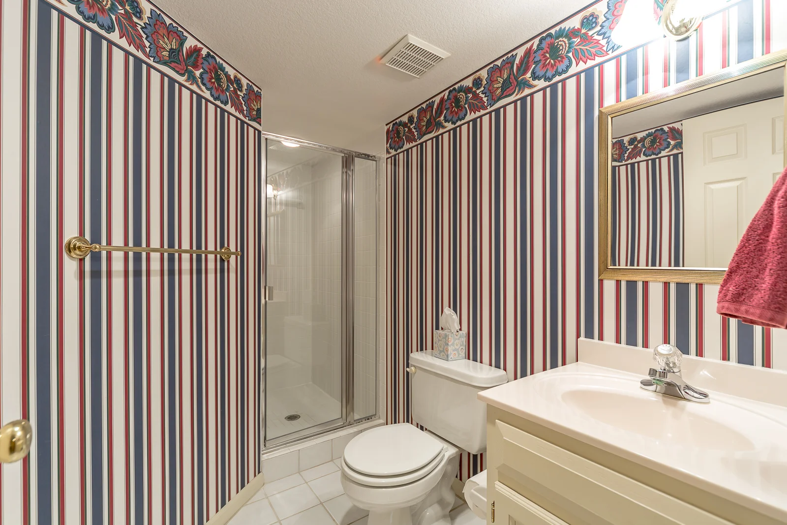 3753 W 132nd Terr - Web-158.jpg