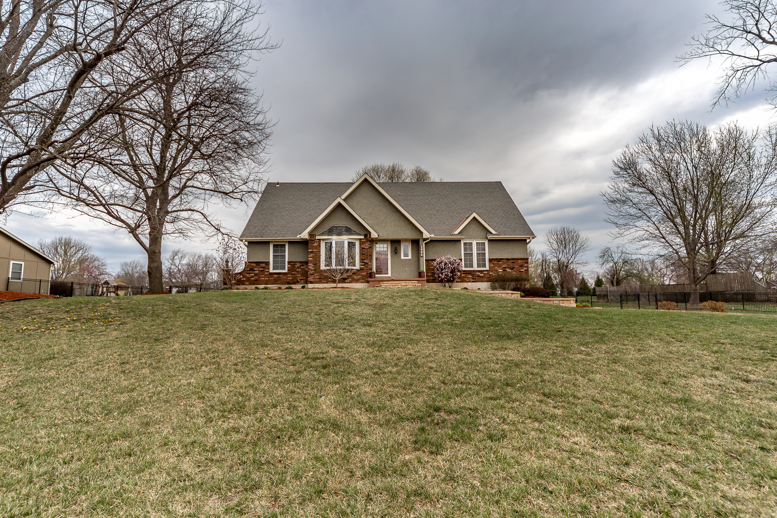 6700 W 202nd Terr - Web-101.jpg