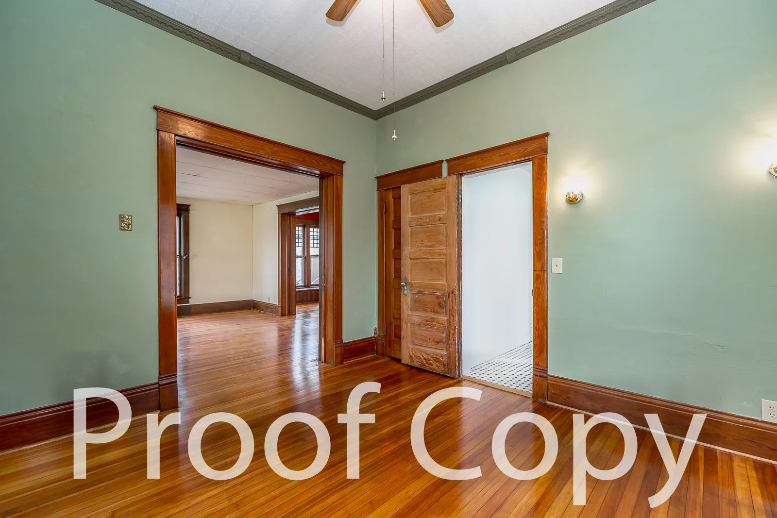 215 S Walnut St - Proof-109.jpg