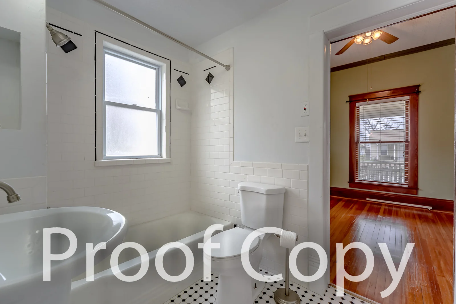215 S Walnut St - Proof-113.jpg