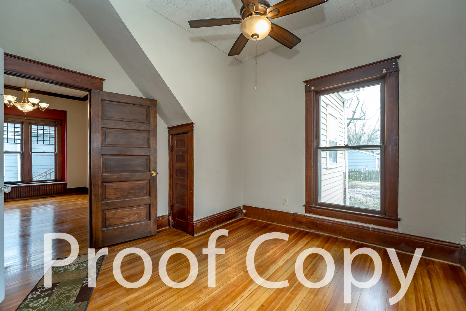 215 S Walnut St - Proof-115.jpg