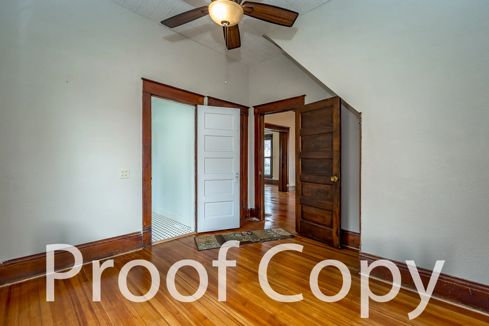215 S Walnut St - Proof-116.jpg