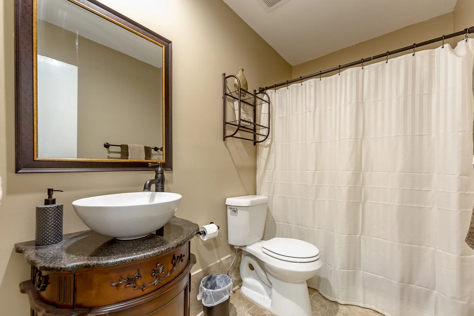 11309 W 99th St - Web-127.jpg
