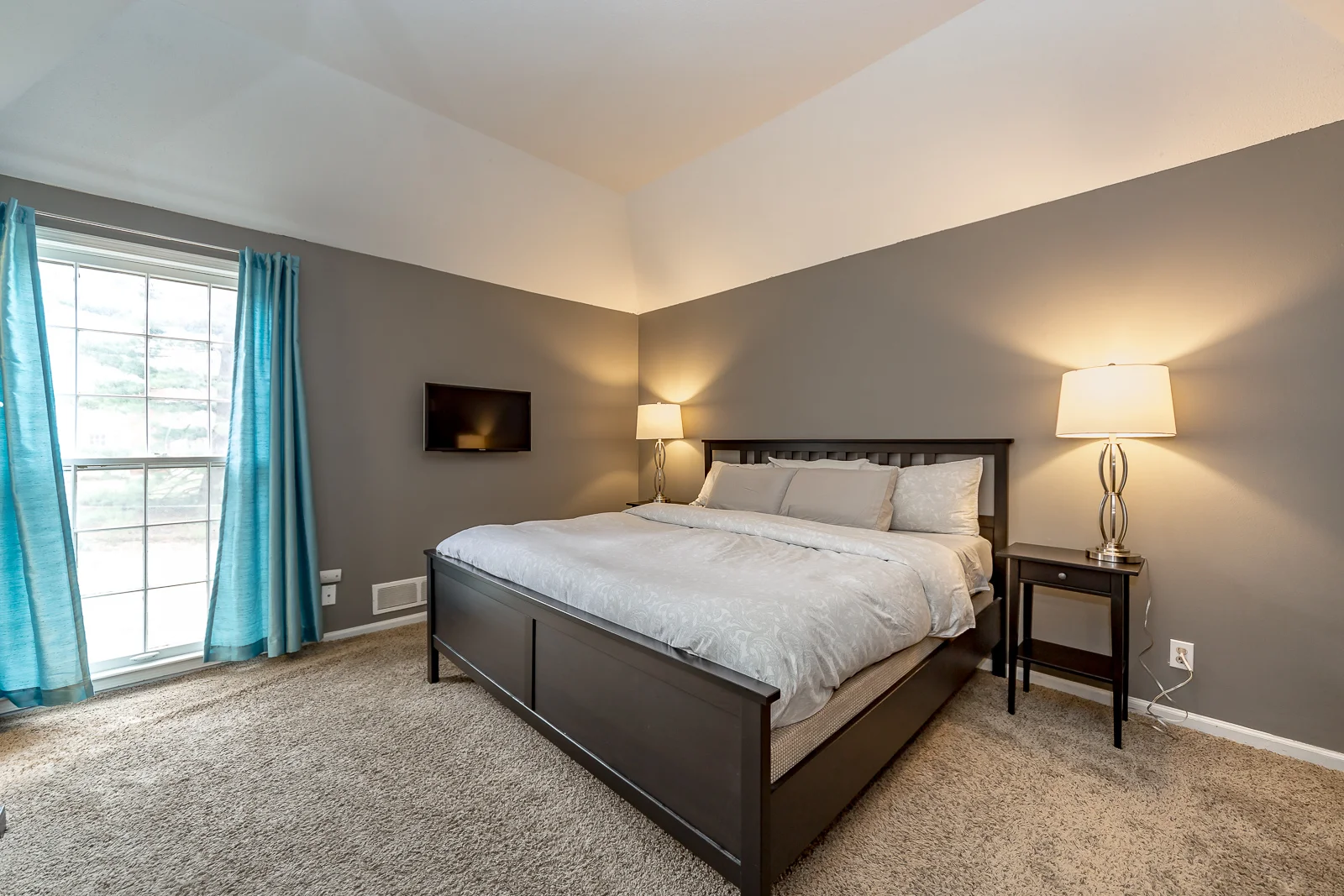 11309 W 99th St - Web-130.jpg