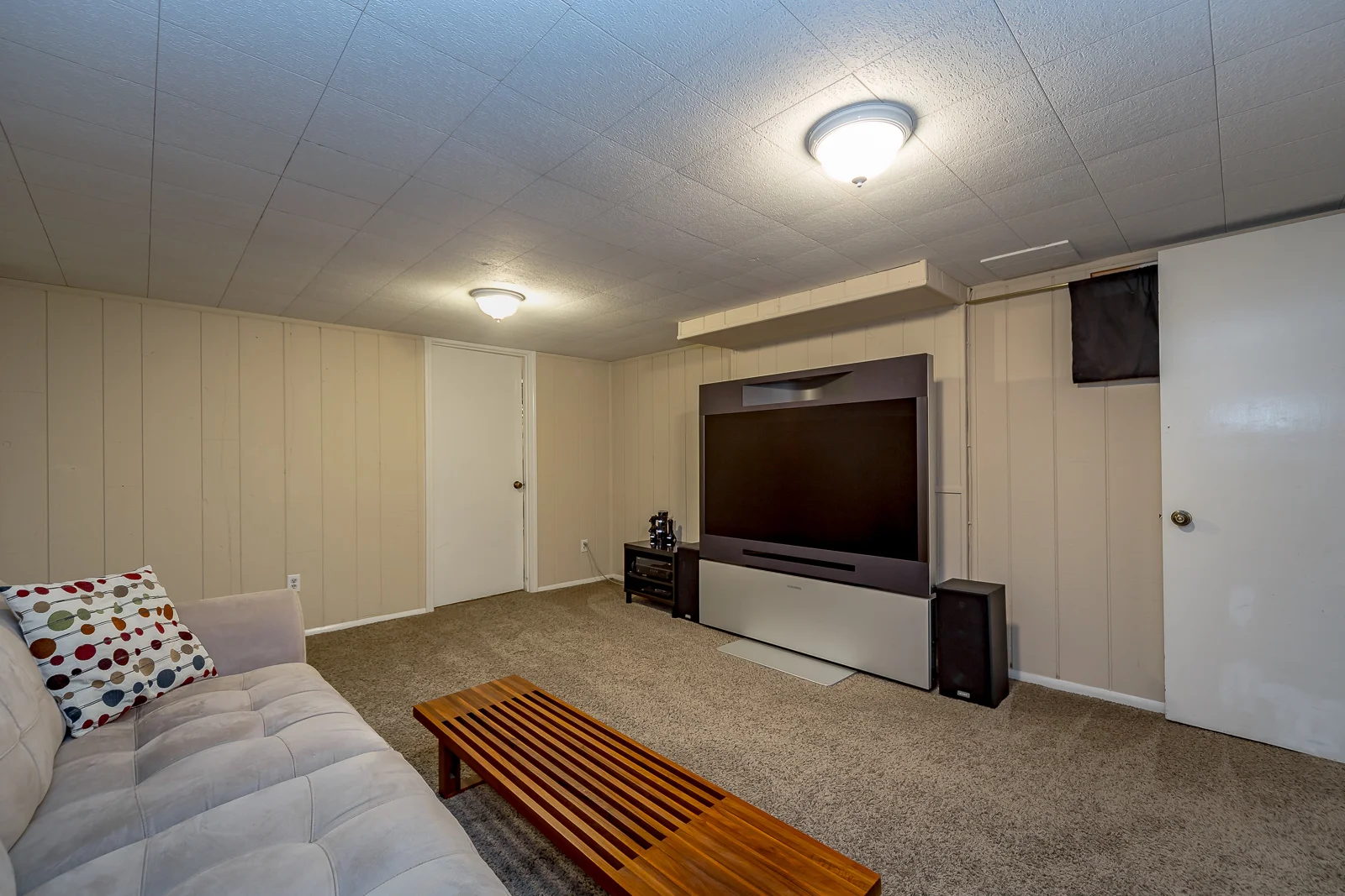 11309 W 99th St - Web-136.jpg