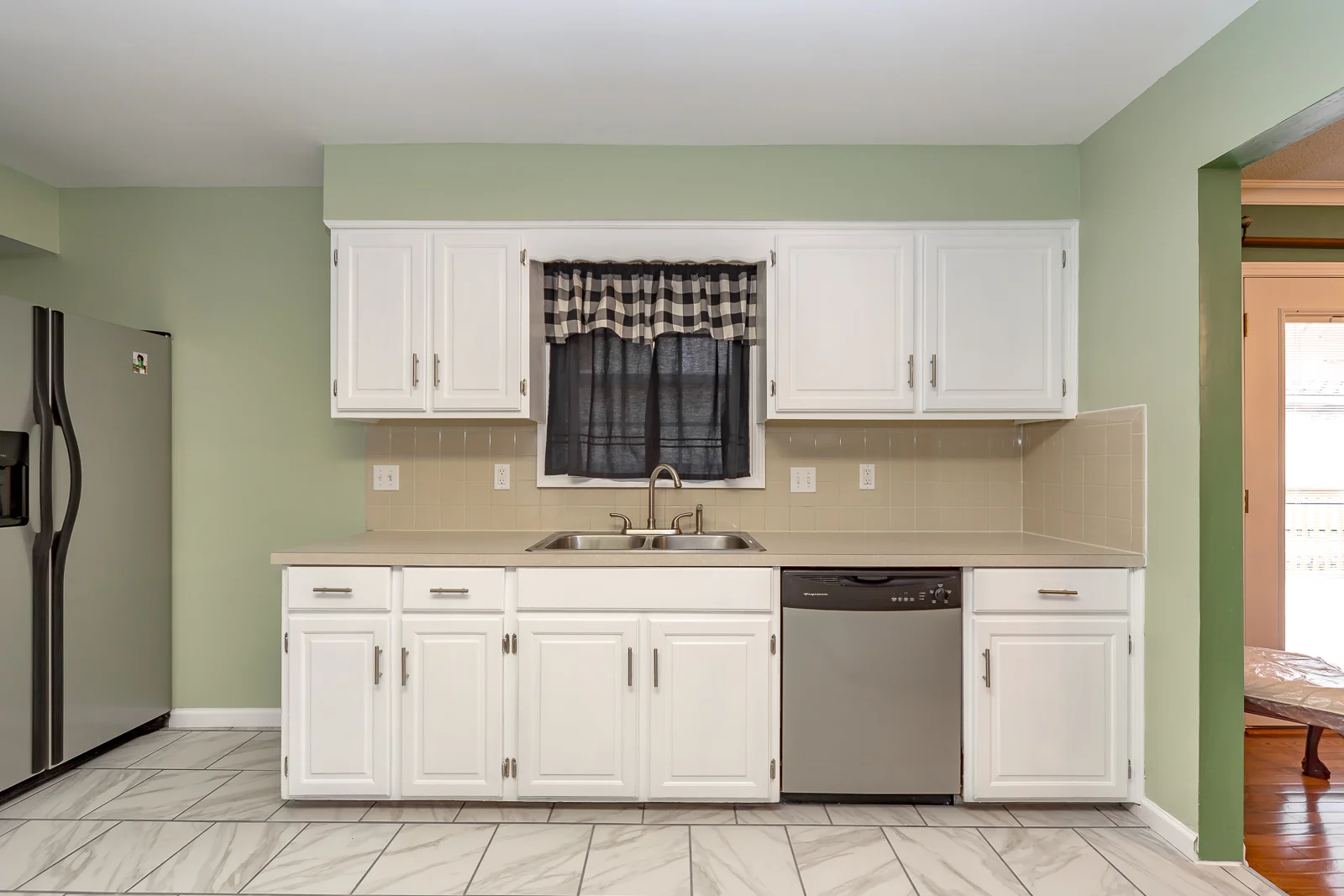 2127 Francis Ct - Web-108.jpg