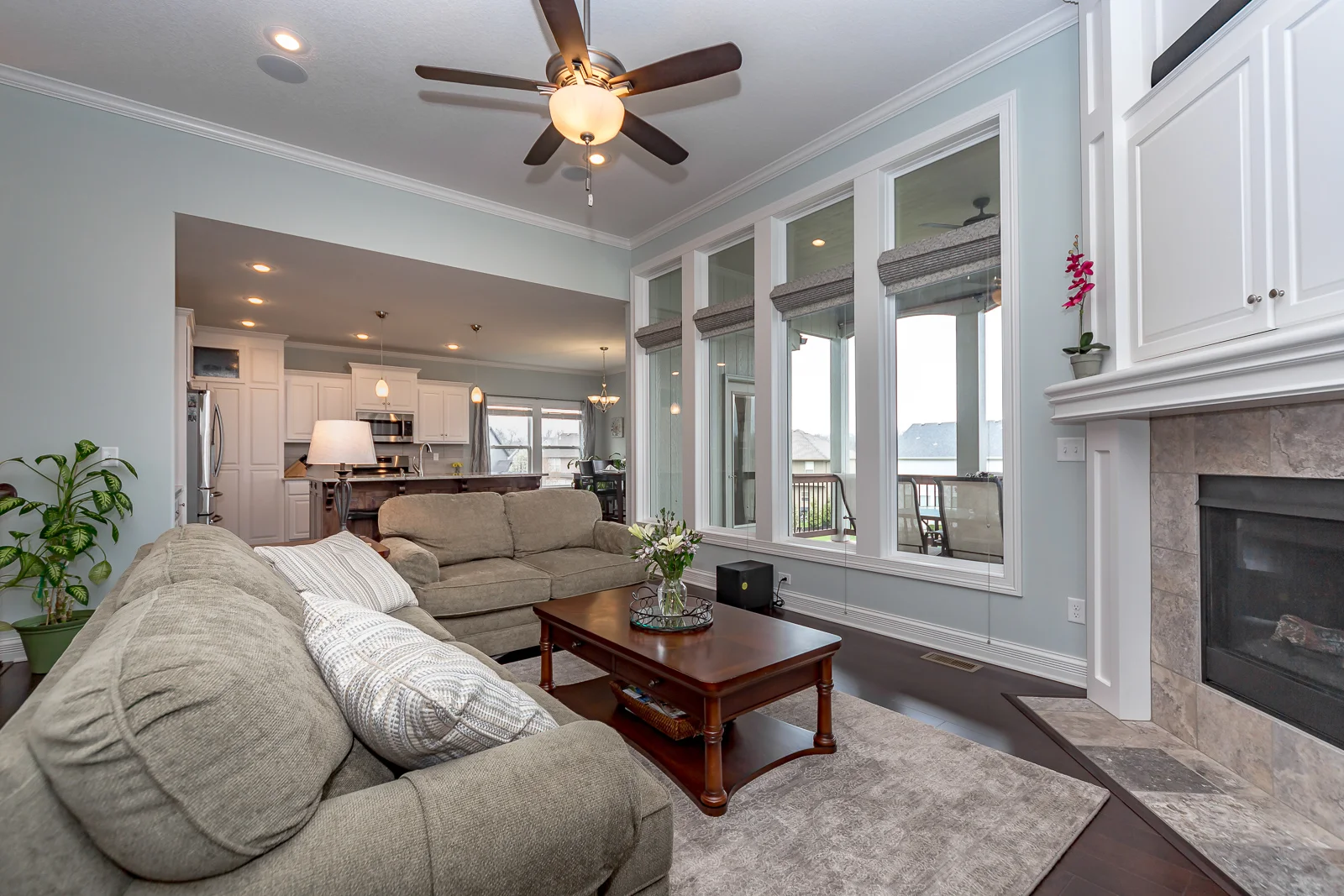 4400 N 111th St - Web-114.jpg