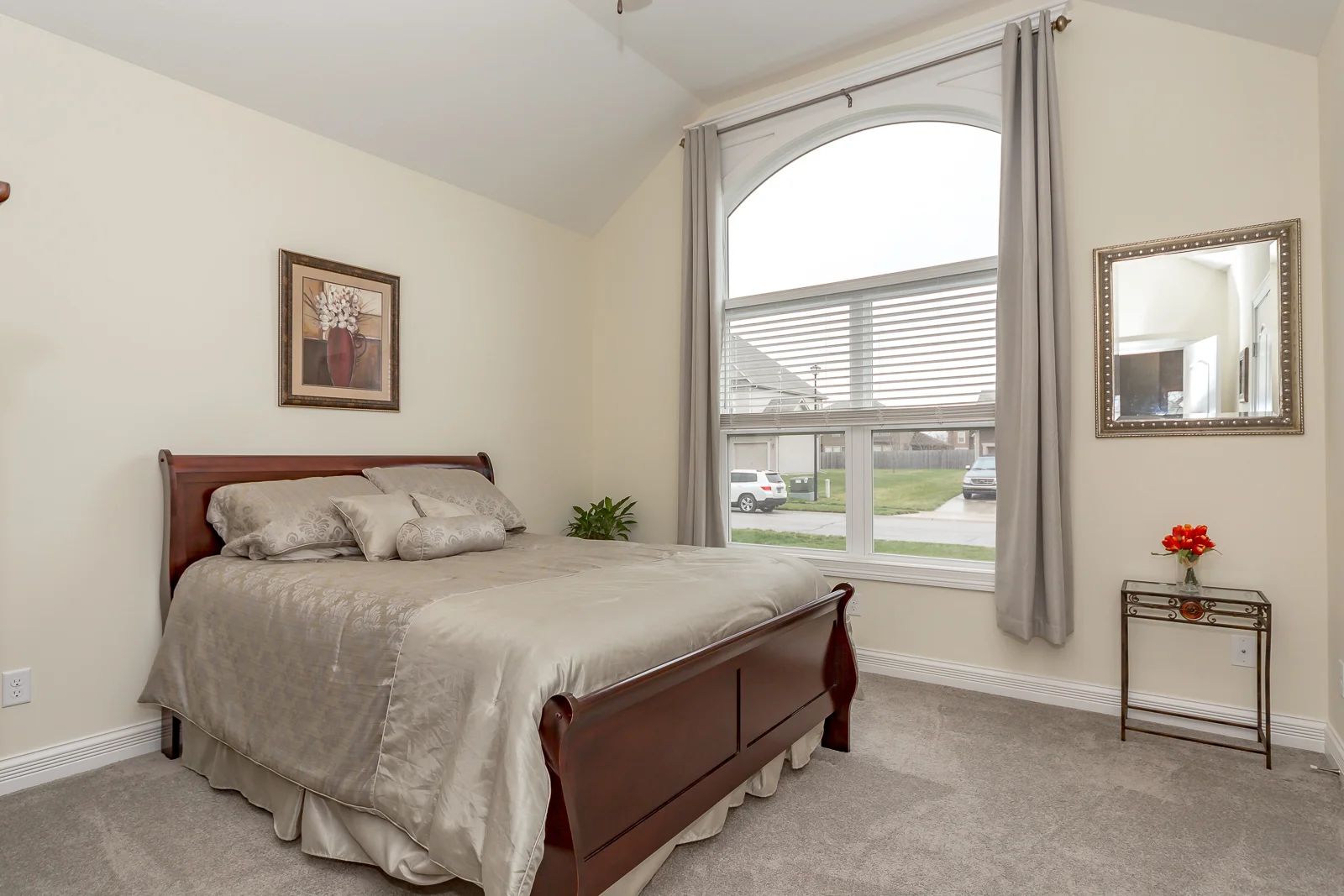 4400 N 111th St - Web-134.jpg