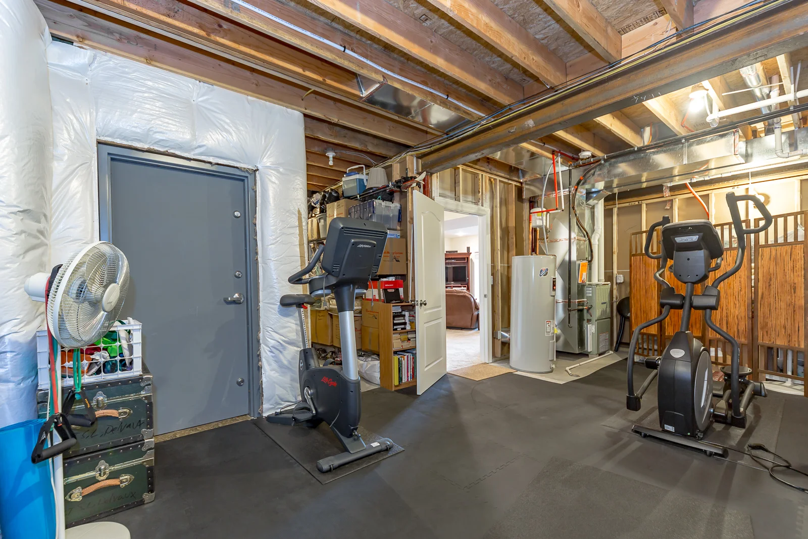 4400 N 111th St - Web-169.jpg
