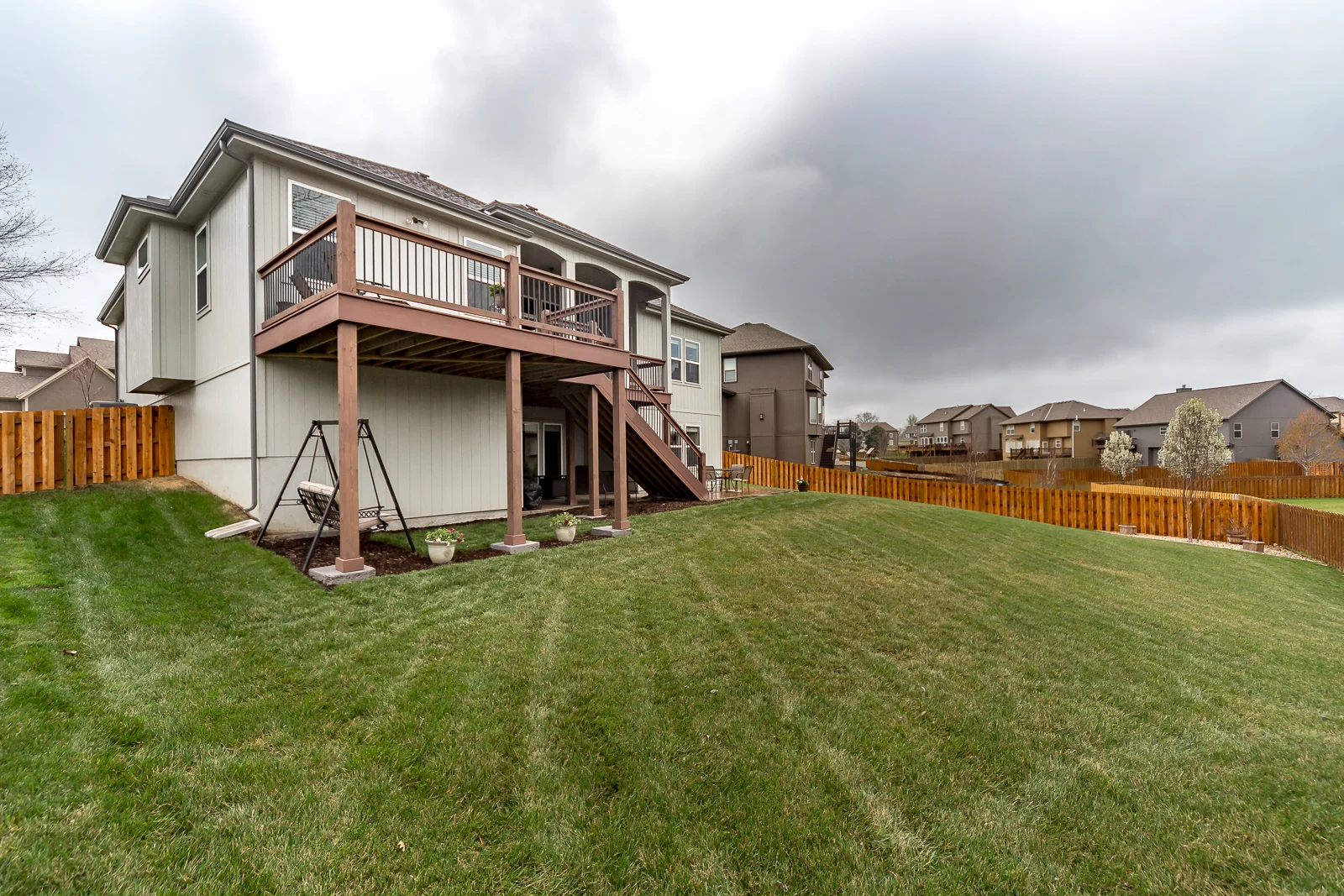 4400 N 111th St - Web-172.jpg