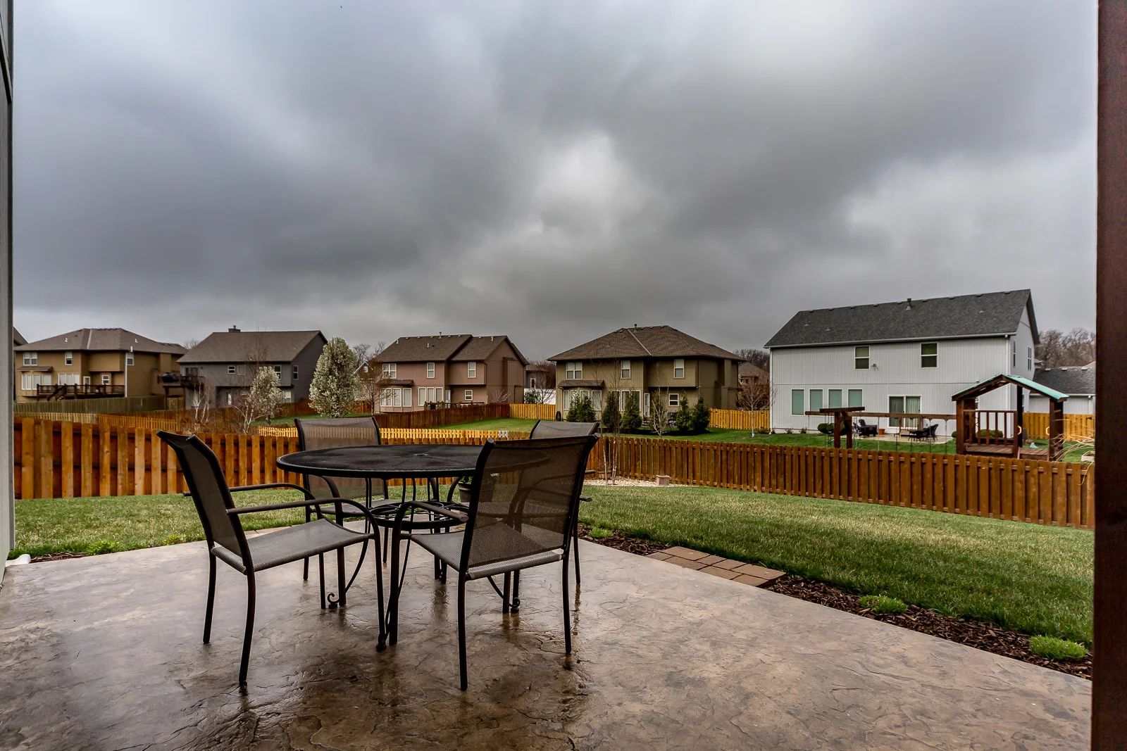 4400 N 111th St - Web-178.jpg