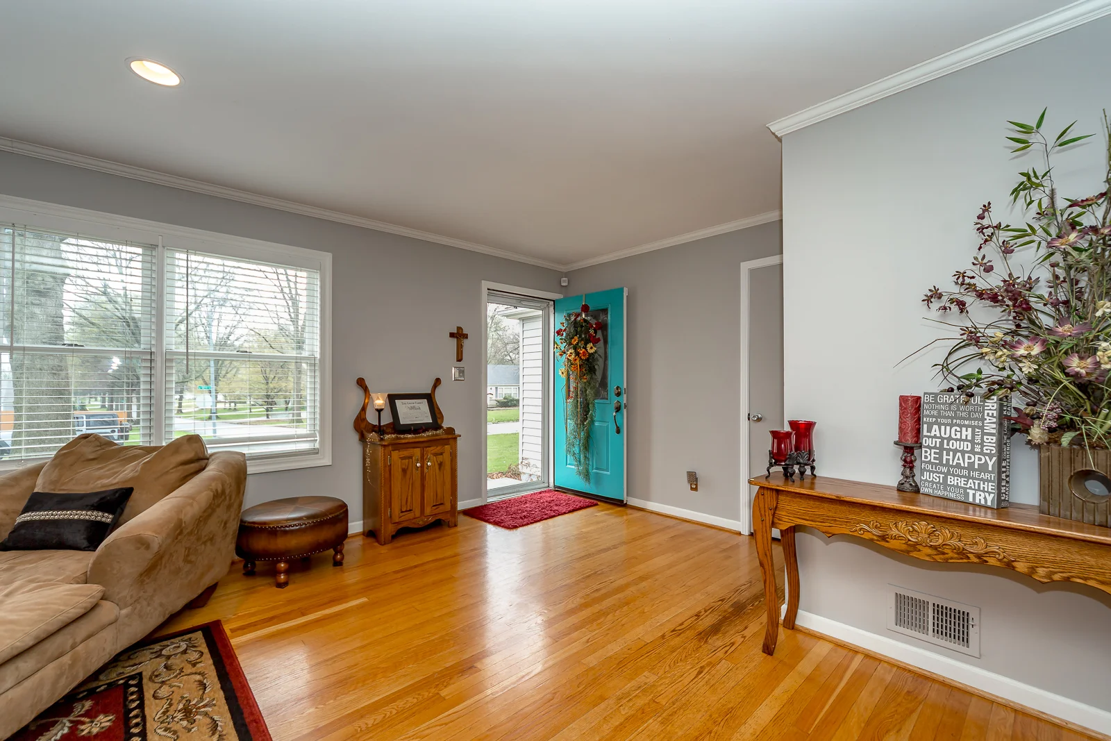 1008 W 97th ST - Web-107.jpg