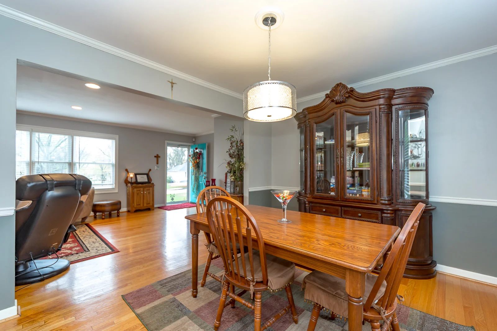 1008 W 97th ST - Web-113.jpg