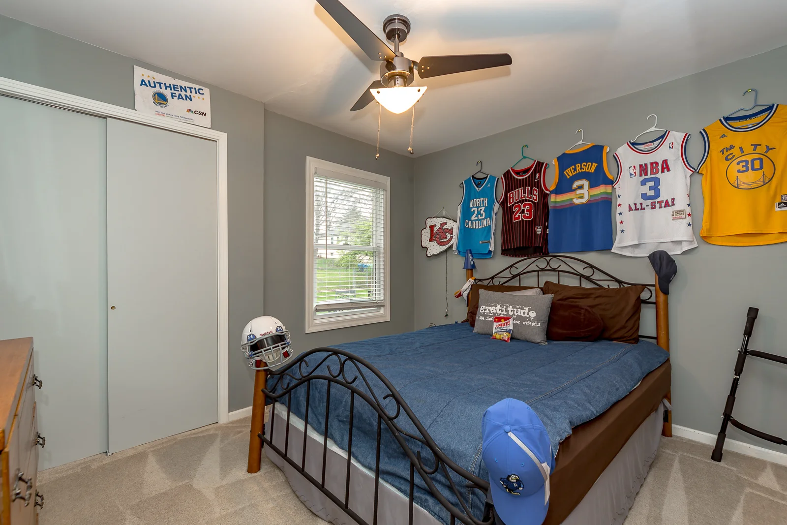 1008 W 97th ST - Web-127.jpg
