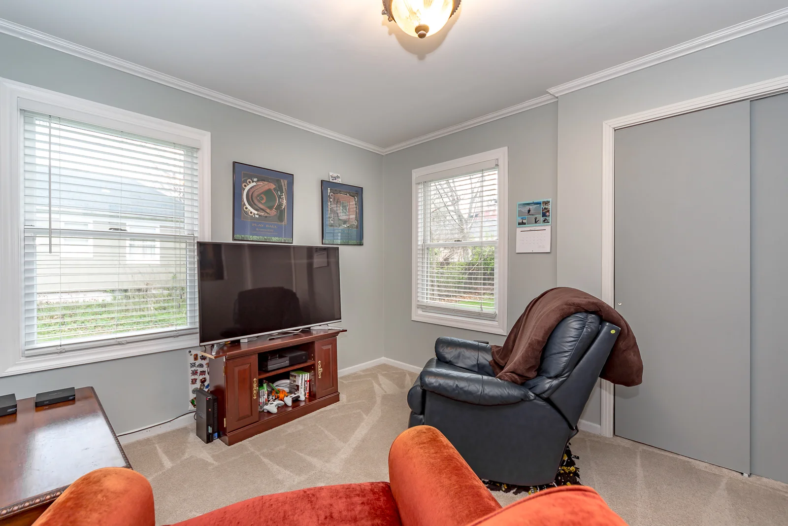 1008 W 97th ST - Web-130.jpg