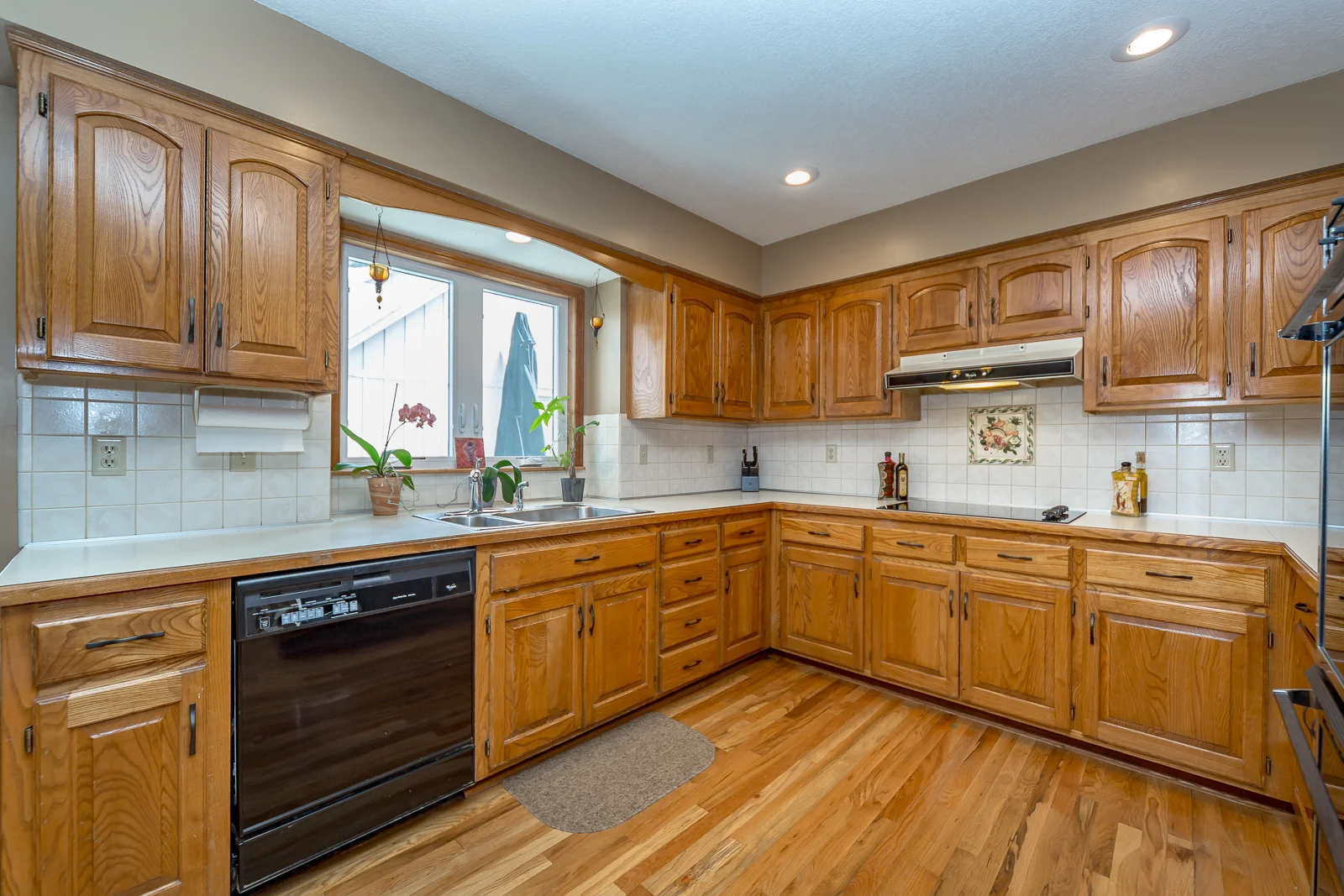 10012 W 123rd St - Web-123.jpg