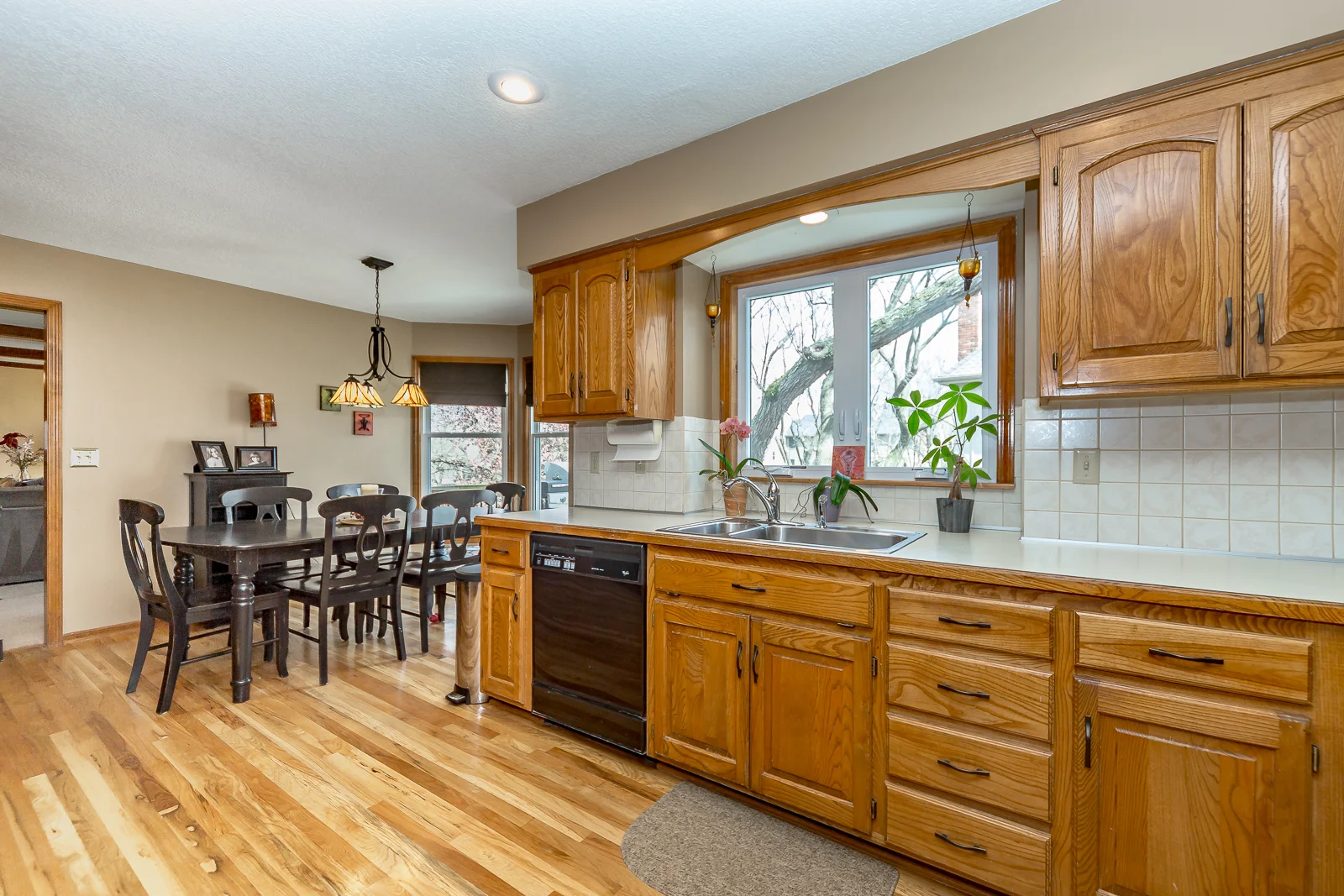 10012 W 123rd St - Web-125.jpg