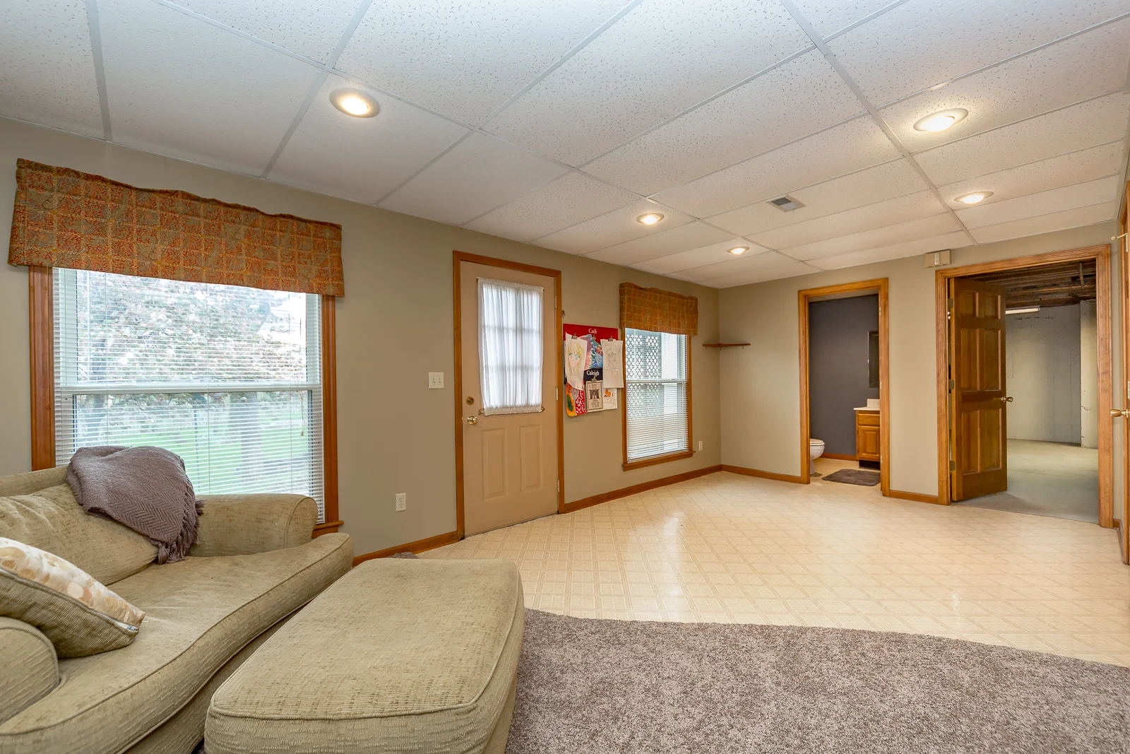 10012 W 123rd St - Web-155.jpg
