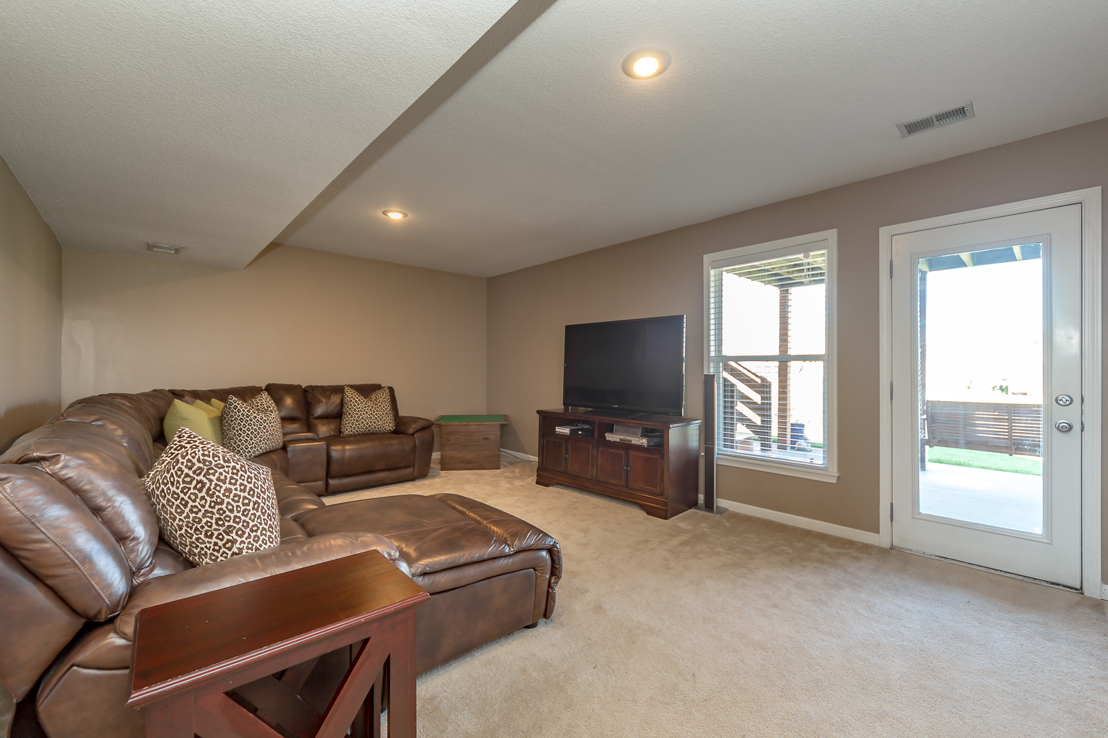 11556 S Monroe St - Web-129.jpg
