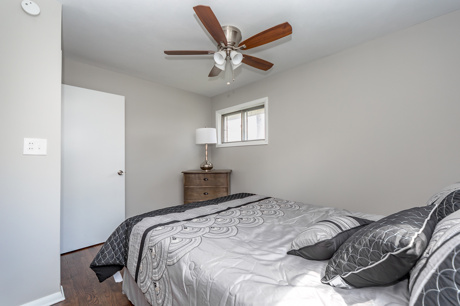 7015 Hadley St - Web-122.jpg