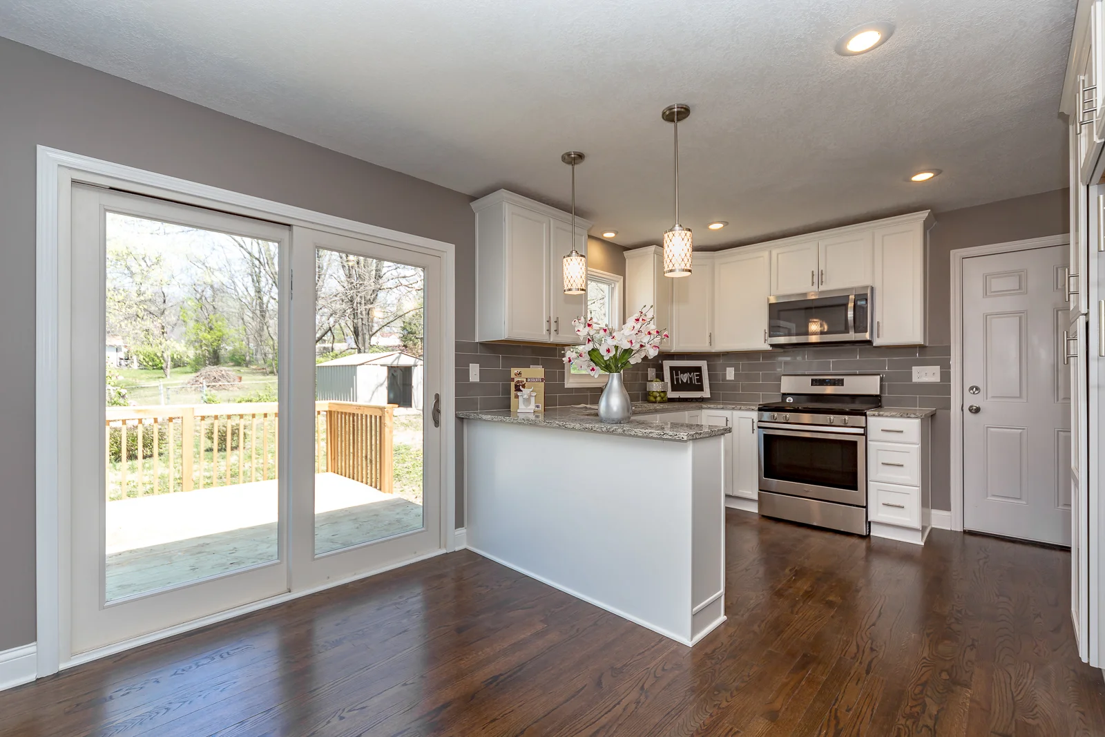 10314 W 61st St - Web-109.jpg